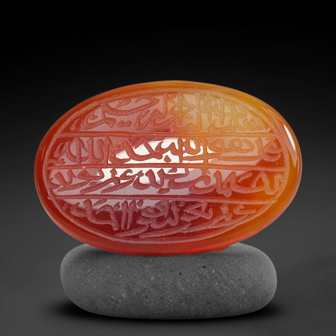 Early Vintage Islamic Natural Agate Script Intaglio Seal Cabochon (Post 1900 CE), 74FL: Fully hand-engraved oval agate intaglio seal tablet, crafted entirely by hand with no machine-assisted carving. The polished stone face features inscribed devotional script contained within a defined 