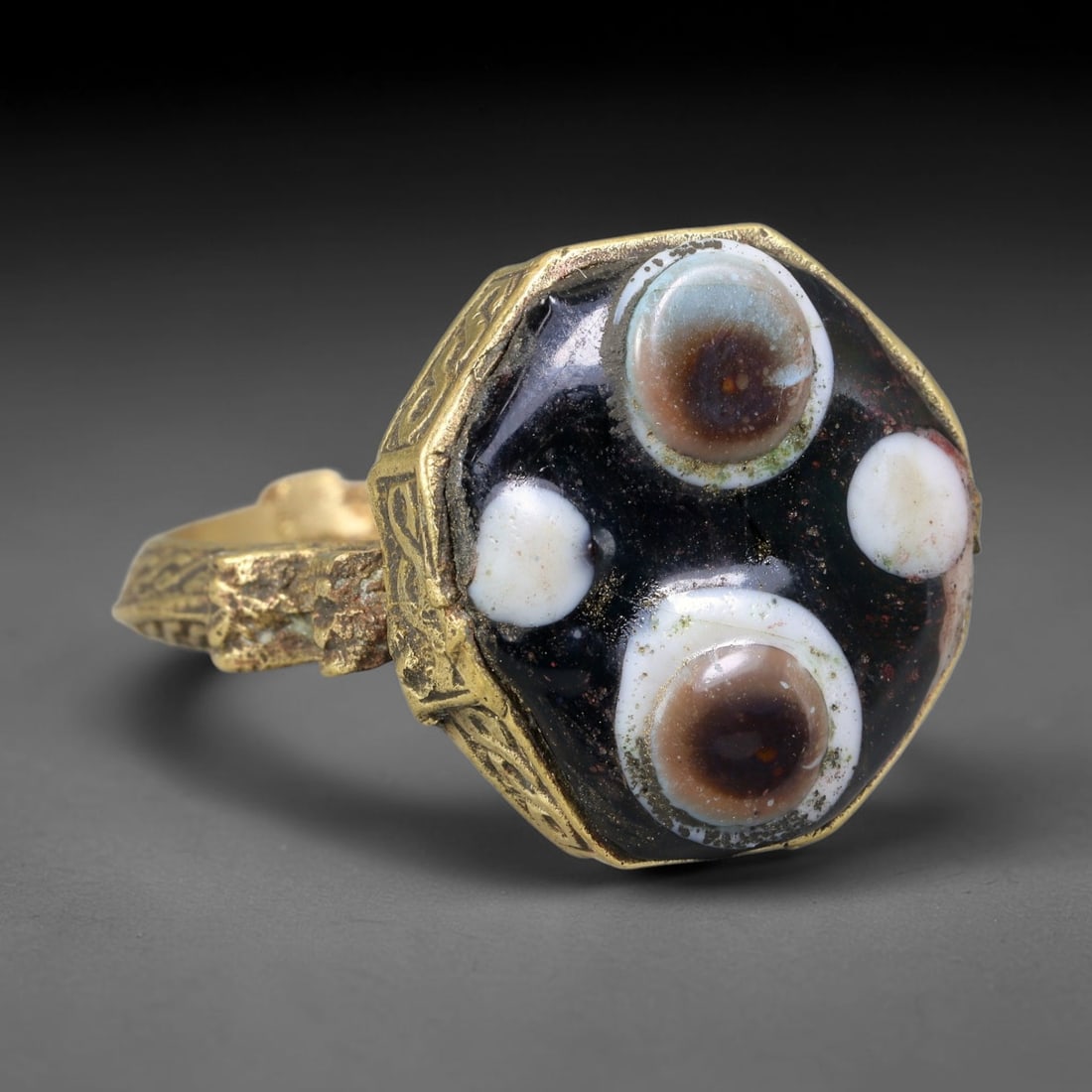 Antique Islamic Millefiori Evil Eye Glass Cabochon Set Vintage Signet Ring (1700-1900 CE), 100FL (1 of 1)