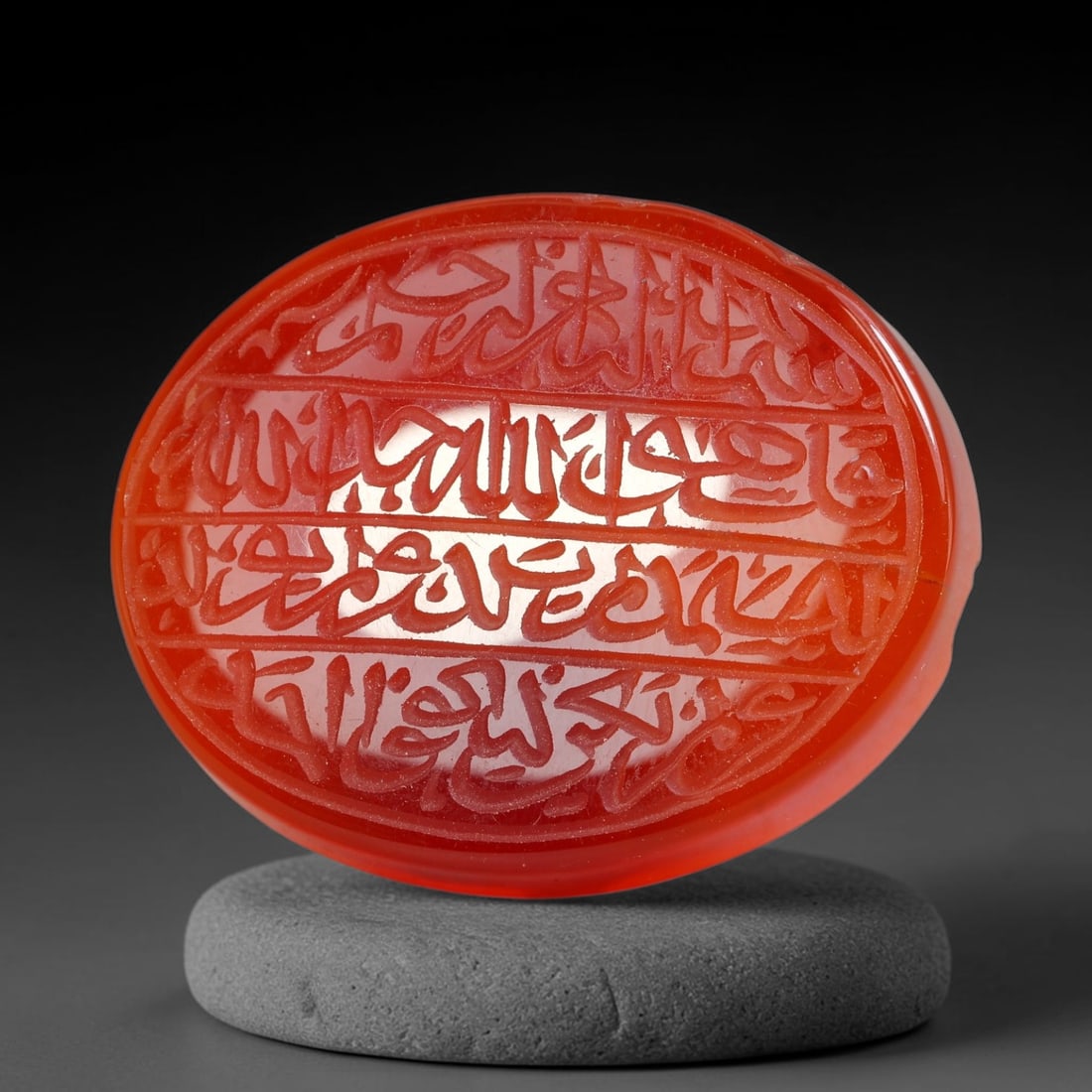 Early Vintage Islamic Natural Agate Script Intaglio Seal Cabochon (Post 1900 CE), 84AN: Fully hand-engraved oval agate intaglio seal tablet, crafted entirely by hand with no machine-assisted carving. The polished stone face features inscribed devotional script contained within a defined 