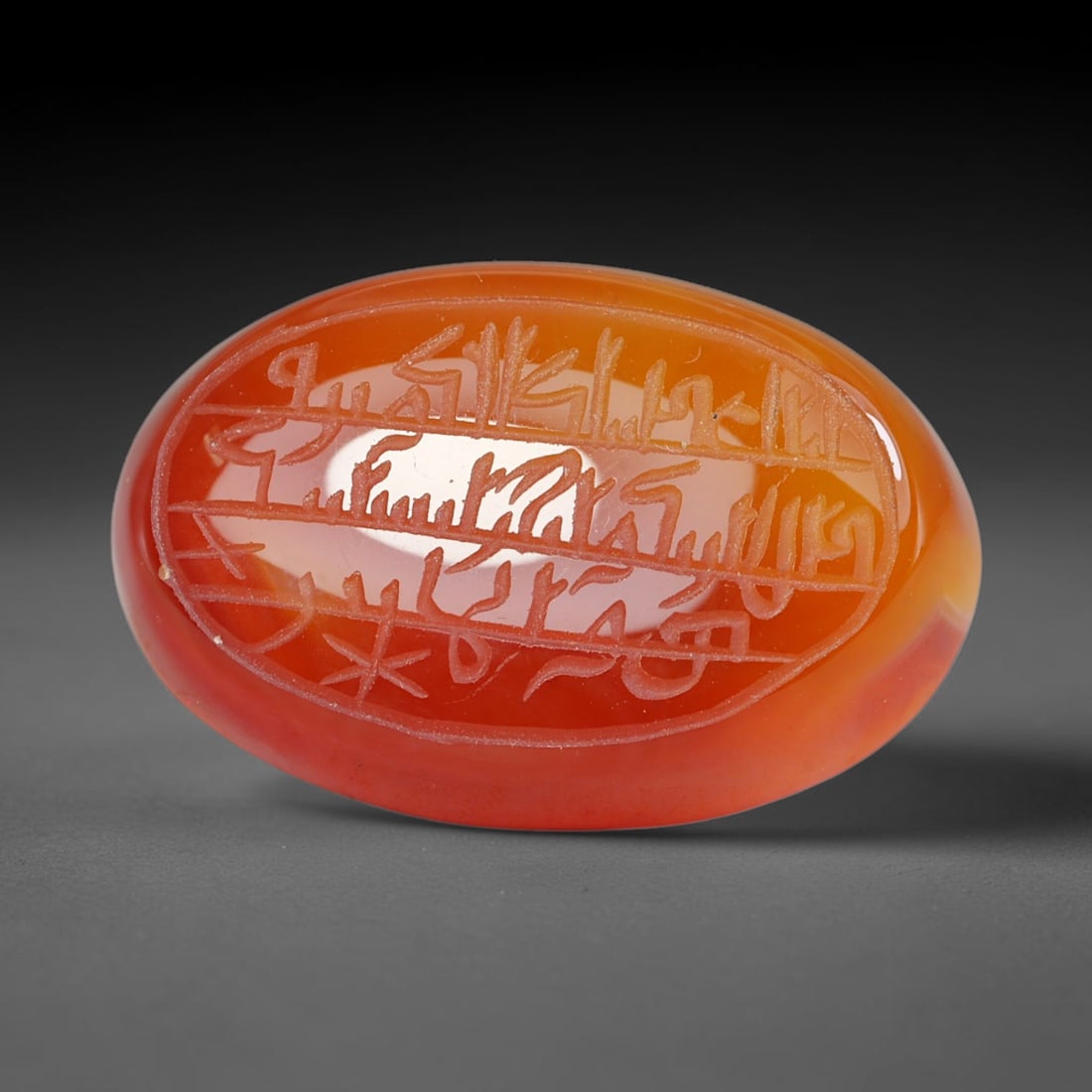 Early Vintage Islamic Natural Agate Script Intaglio Seal Cabochon (Post 1900 CE), 15FG: Fully hand-engraved oval agate intaglio seal tablet, crafted entirely by hand with no machine-assisted carving. The polished stone face features inscribed devotional script contained within a defined 