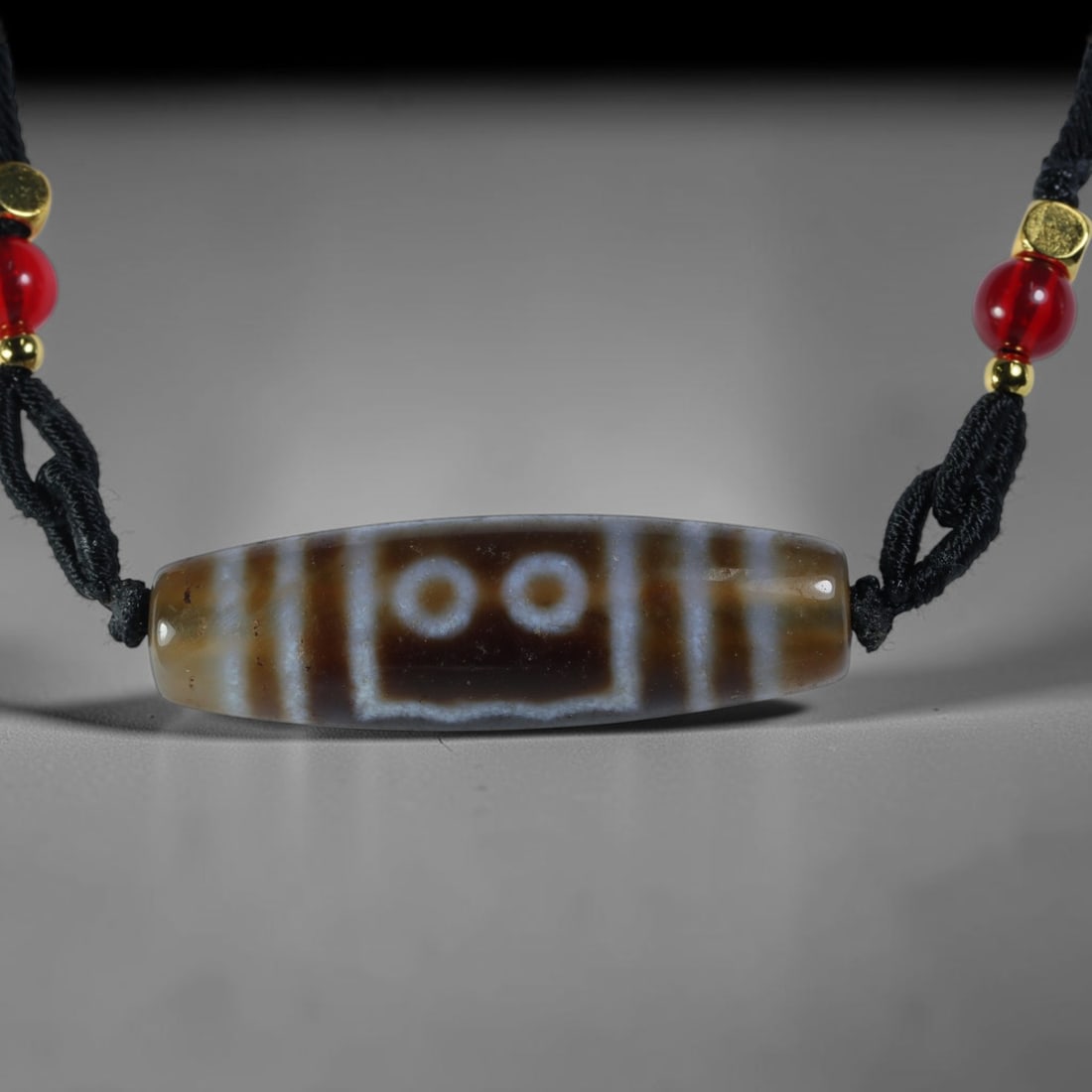 Vintage Tibetan Natural Agate Dzi Bead Pendant, 50AC, 50AC: Traditional wearable spiritual pendant crafted from solid natural agate stone, rooted in ancient Tibetan cultural and devotional heritage. Agate dzi beads hold immense sacred importance within Tibetan