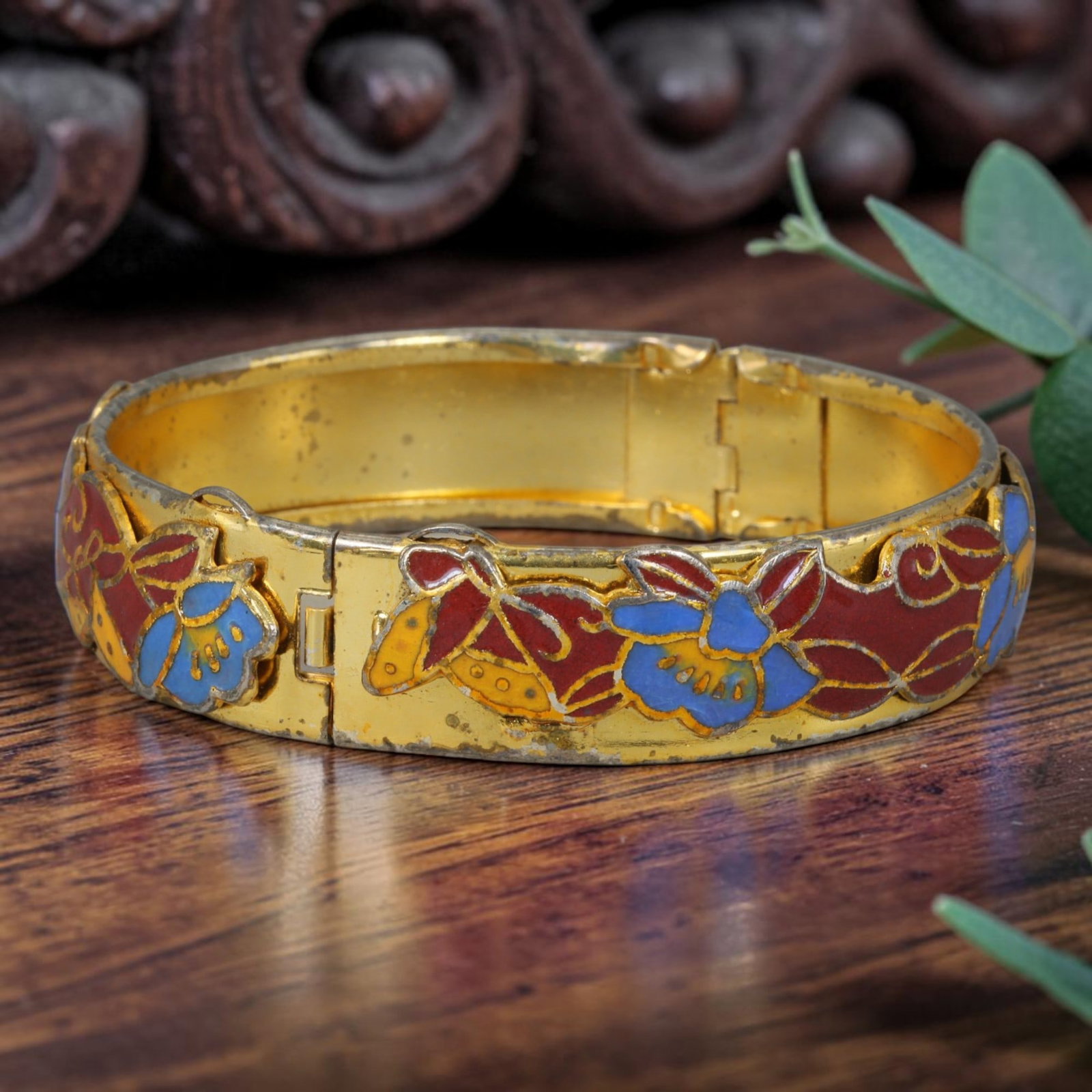 Vintage Chinese Cloisonne Bangle - Wide Gilded Floral Enamel Bracelet, 81FD: Forged from gilded metal with classic Chinese cloisonne wire filigree craftsmanship, this broad hinged bangle features embossed raised floral compartments filled with deep scarlet red, cobalt blue and