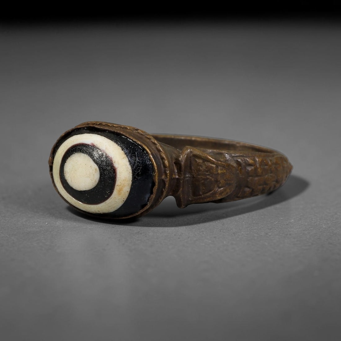 Antique Qajar Dynasty Copper Alloy Ring Set With Banded Glass Bead Cabochon, 52AC (1 of 2)