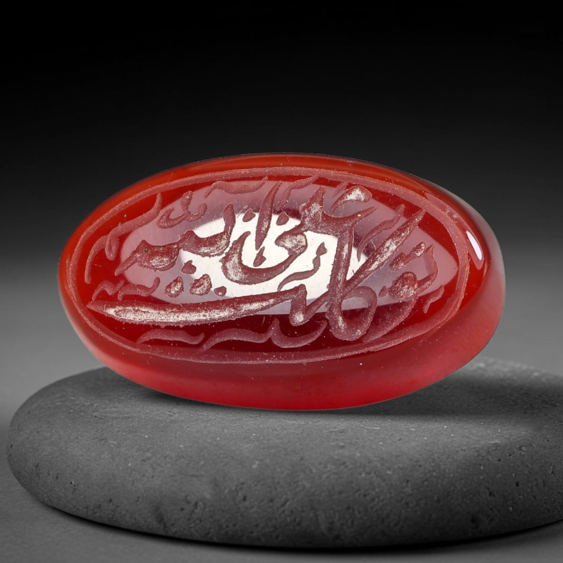 Early Vintage Islamic Natural Agate Script Intaglio Seal Cabochon (Post 1900 CE), 59FL: Fully hand-engraved oval agate intaglio seal tablet, crafted entirely by hand with no machine-assisted carving. The polished stone face features inscribed devotional script contained within a defined 