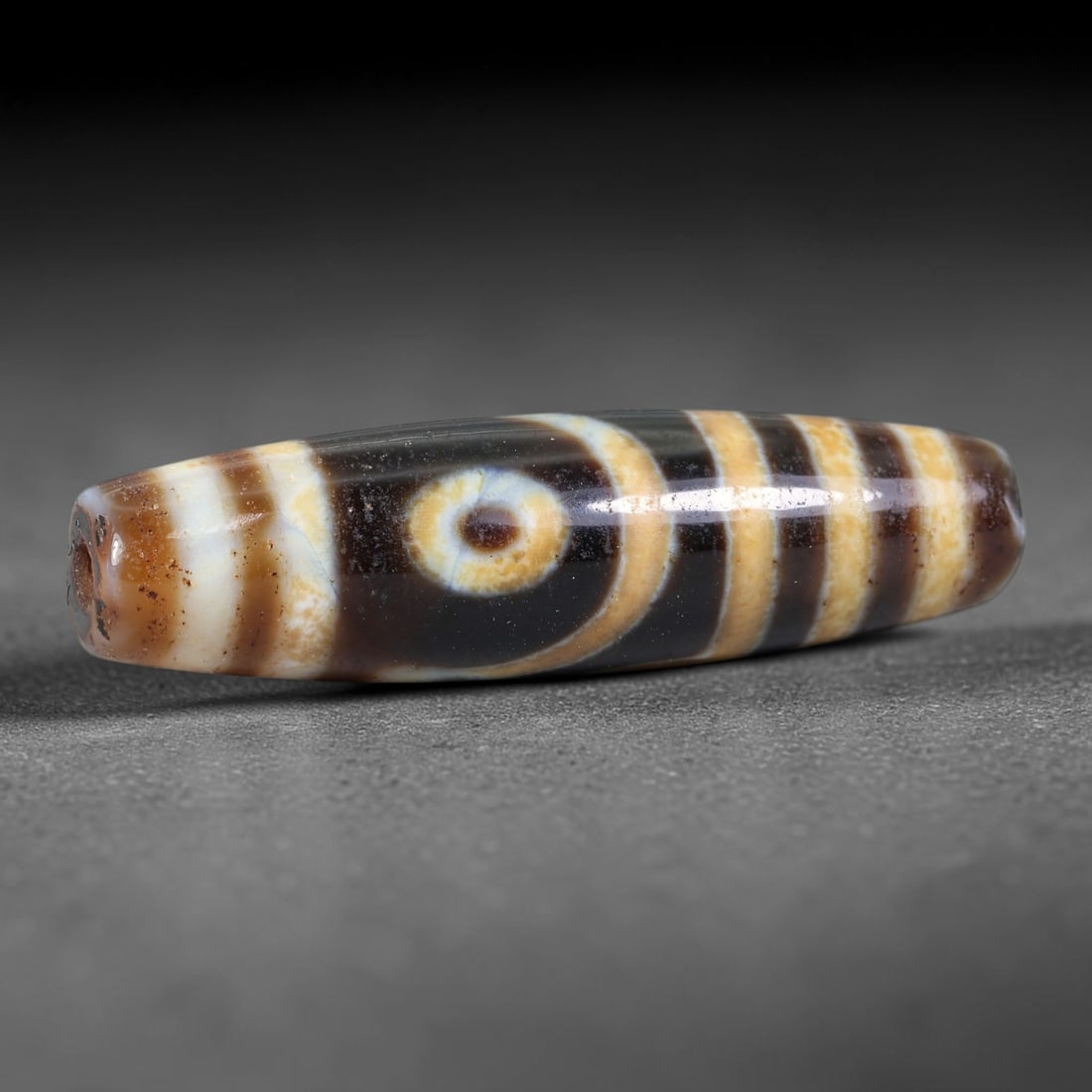 Vintage Himalayan Tibetan Natural Etched Agate Dzi Amulet Trade Bead, 65EB: This vintage natural agate dzi amulet bead originates from traditional Tibetan Himalayan craft traditions, a revered chalcedony talisman circulated extensively along cross-mountain regional trade rout
