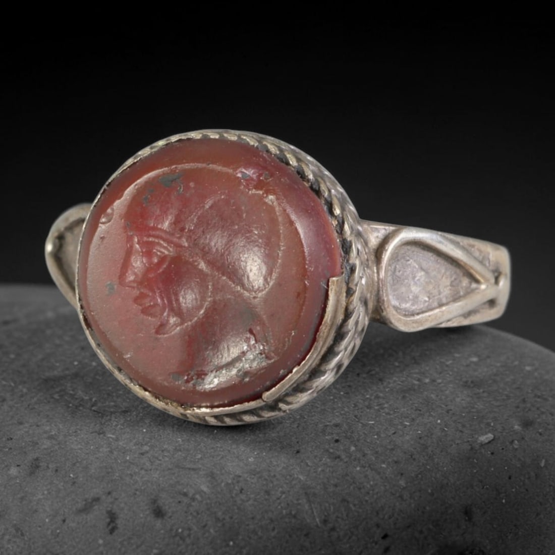 Ancient Medieval Qajar Persian Culture Silver Carnelian Intaglio Signet Ring (1789-1925 CE), 39BF: This authentic antique handcrafted silver signet ring originates from Qajar Dynasty Persian craft traditions, a revered form of elite personal seal jewelry widely traded and worn across historic Persi