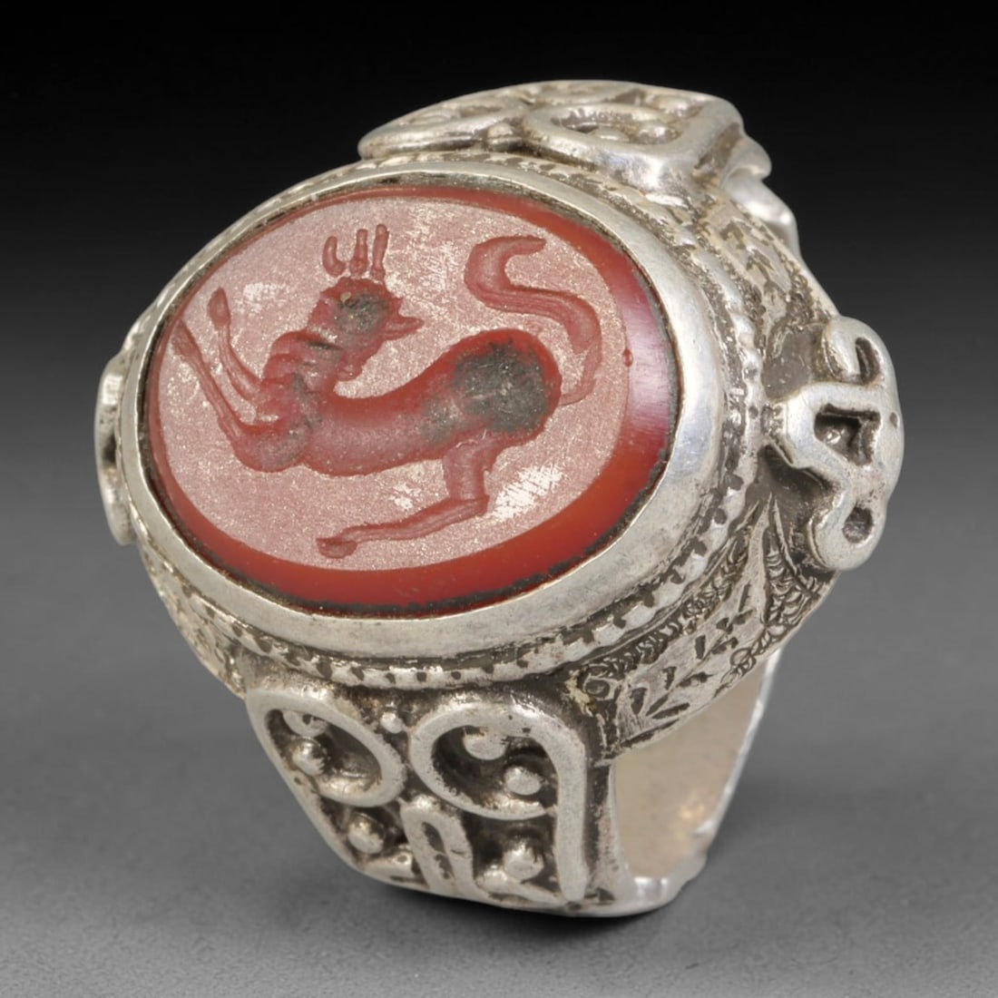 Ancient Medieval Qajar Persian Culture Silver Carnelian Intaglio Signet Ring (1789-1925 CE), 33BF: This authentic antique handcrafted silver signet ring originates from Qajar Dynasty Persian craft traditions, a revered form of elite personal seal jewelry widely traded and worn across historic Persi