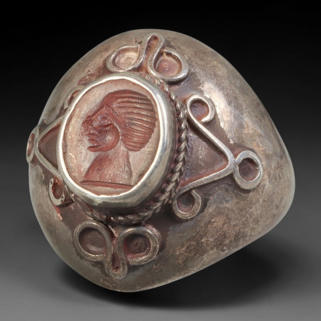 Ancient Medieval Qajar Persian Culture Silver Carnelian Intaglio Signet Ring (1789-1925 CE), 25BF: This authentic antique handcrafted silver signet ring originates from Qajar Dynasty Persian craft traditions, a revered form of elite personal seal jewelry widely traded and worn across historic Persi