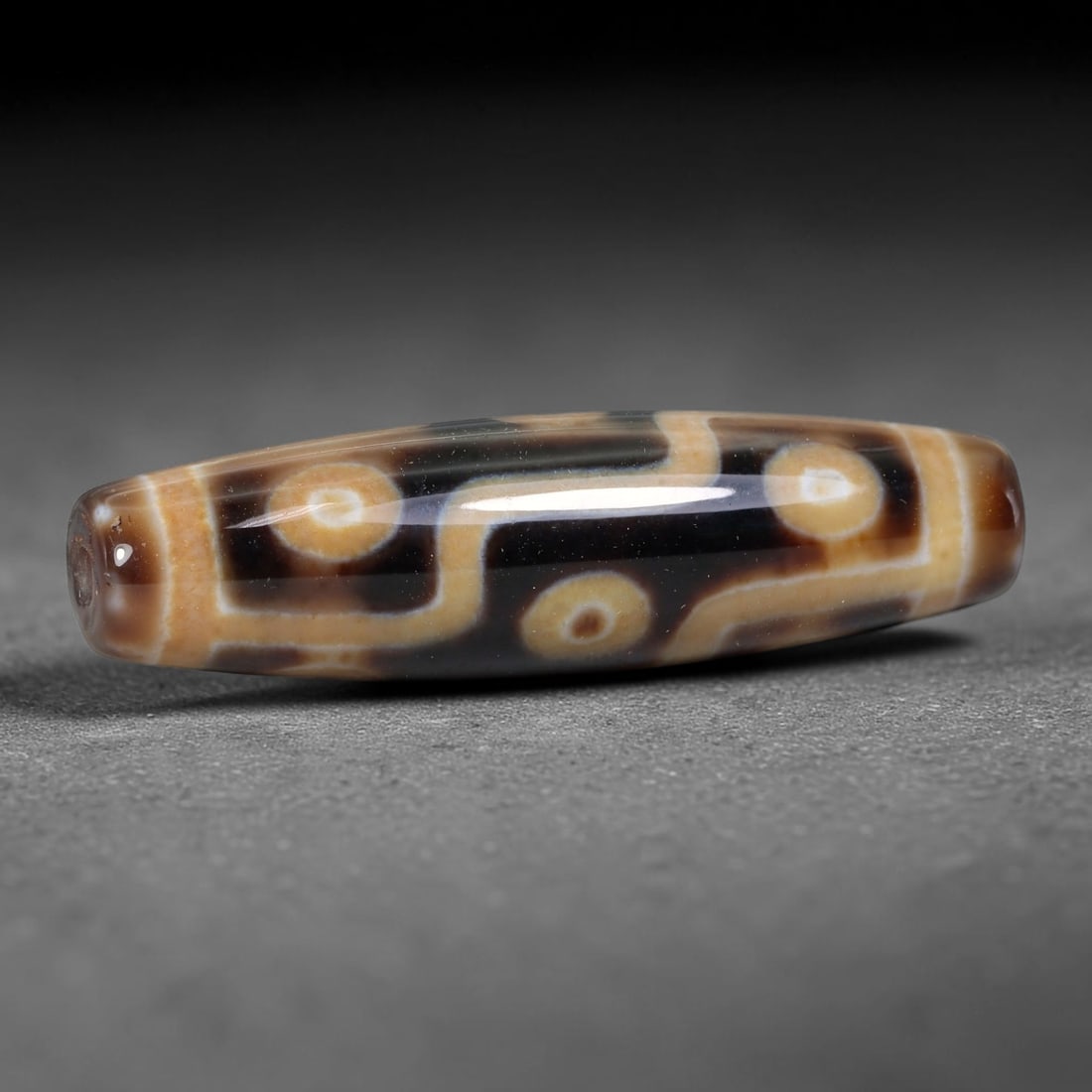 Vintage Himalayan Tibetan Natural Etched Agate Dzi Amulet Trade Bead, 72EB: This vintage natural agate dzi amulet bead originates from traditional Tibetan Himalayan craft traditions, a revered chalcedony talisman circulated extensively along cross-mountain regional trade rout