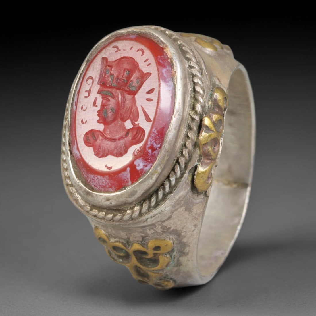 Ancient Medieval Qajar Persian Culture Silver Carnelian Intaglio Signet Ring (1789-1925 CE), 43BF: This authentic antique handcrafted silver signet ring originates from Qajar Dynasty Persian craft traditions, a revered form of elite personal seal jewelry widely traded and worn across historic Persi
