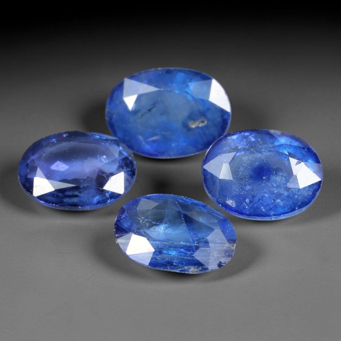 3.82ct Natural African Royal Blue Sapphire Parcel Loose Gemstones, 42BE, 42BE: This matched parcel of polished sapphires carries rich saturated royal blue body tone, with natural mineral inclusions distributed throughout each crystal interior, featuring calibrated dimensions up 