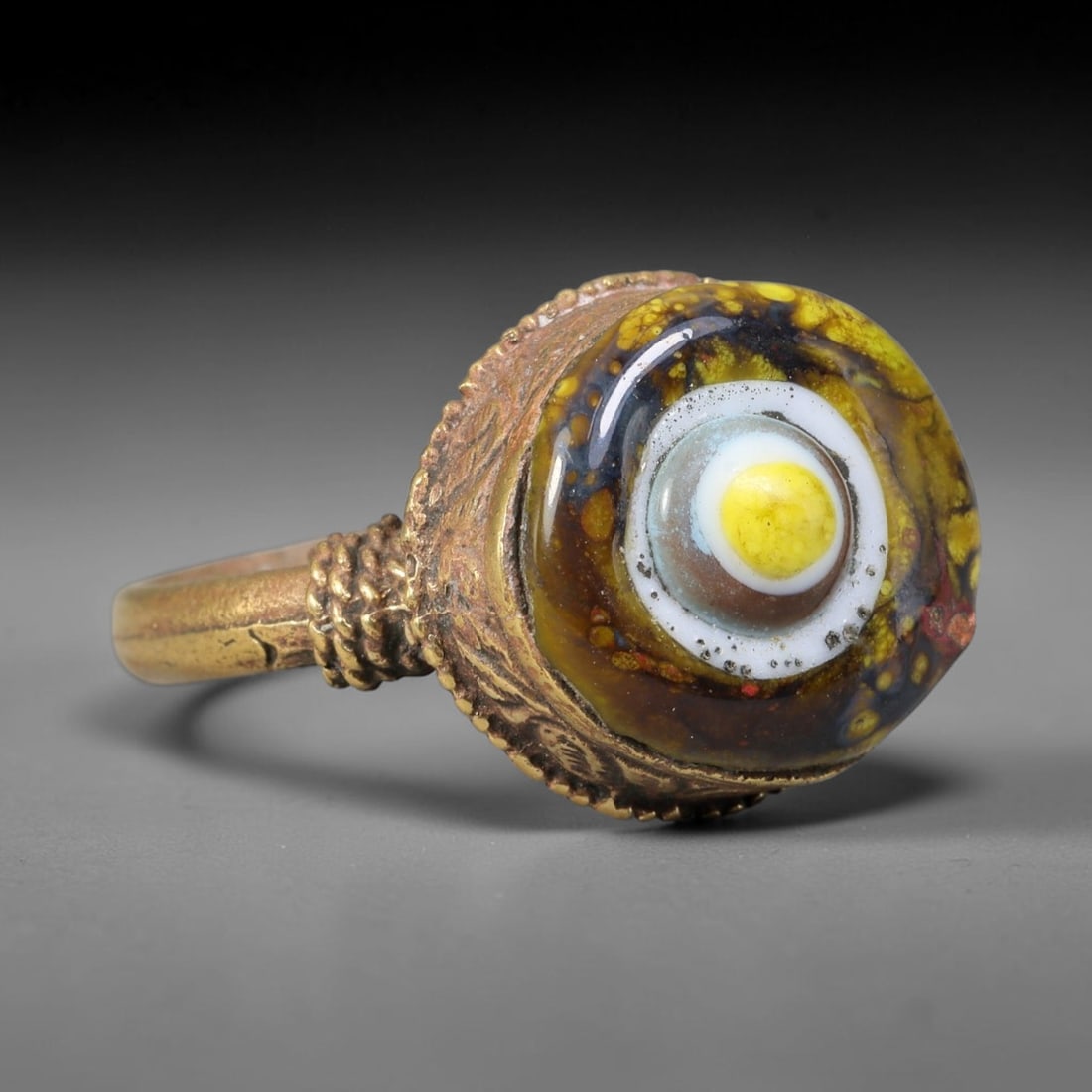 Antique Islamic Millefiori Evil Eye Glass Cabochon Set Vintage Signet Ring (1700-1900 CE), 41AN: The primary collectible value resides within the inset antique millefiori evil-eye glass cabochon, authentic genuine antique glass (distinguished from earlier ancient glass and modern vintage glass) c