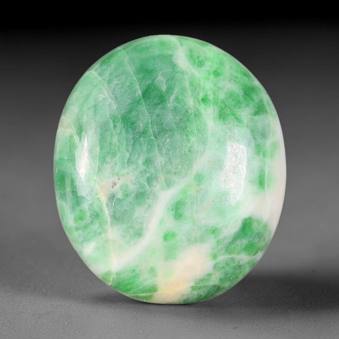15.16ct Natural Burmese Type A Jadeite Jade Cabochon, 59FP: This single loose natural Burmese Type A jadeite jade cabochon, fully untreated with no dyeing, bleaching or resin impregnation, this genuine Type A jade retains its all-natural crystalline structure 