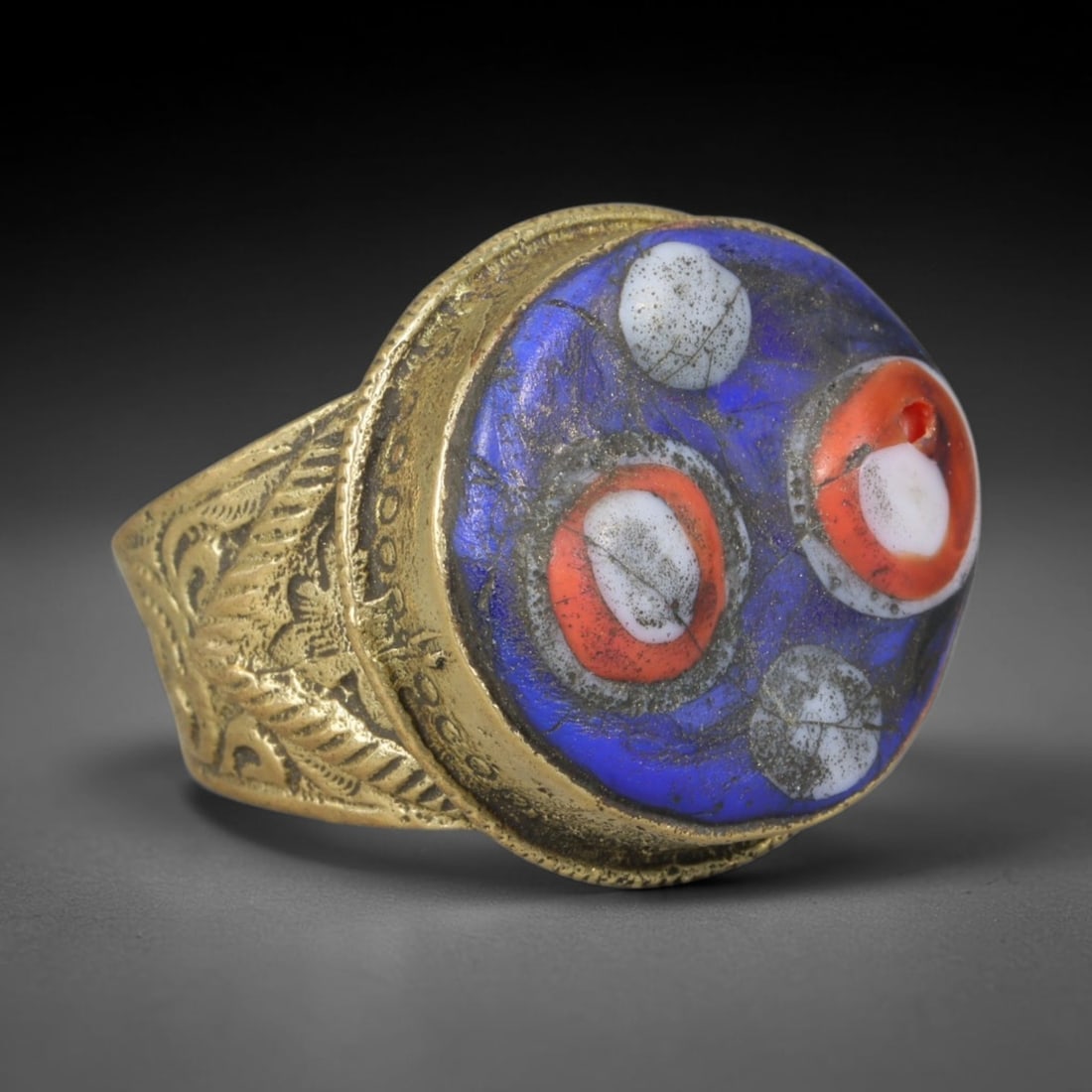 Antique Islamic Millefiori Evil Eye Glass Cabochon Set Vintage Signet Ring (1700-1900 CE), 31AM: The primary collectible value resides within the inset antique millefiori evil-eye glass cabochon, authentic genuine antique glass (distinguished from earlier ancient glass and modern vintage glass) c