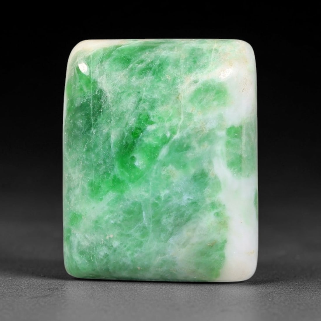 19ct Natural Burmese Type A Jadeite Jade Cabochon, 80FJ: This single loose natural Burmese Type A jadeite jade cabochon, fully untreated with no dyeing, bleaching or resin impregnation, this genuine Type A jade retains its all-natural crystalline structure 