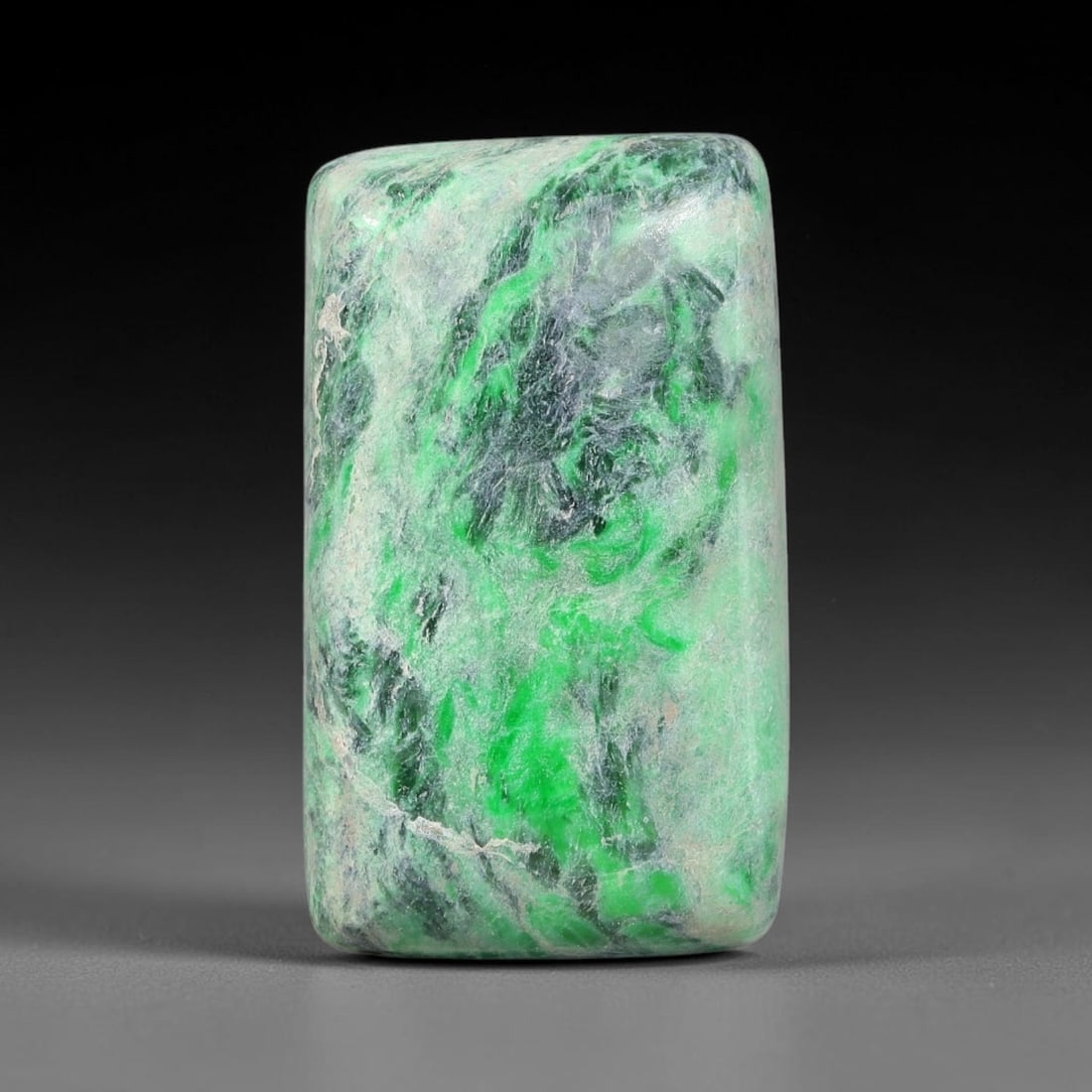 19ct Natural Burmese Type A Jadeite Jade Cabochon, 60FJ: This single loose natural Burmese Type A jadeite jade cabochon, fully untreated with no dyeing, bleaching or resin impregnation, this genuine Type A jade retains its all-natural crystalline structure 