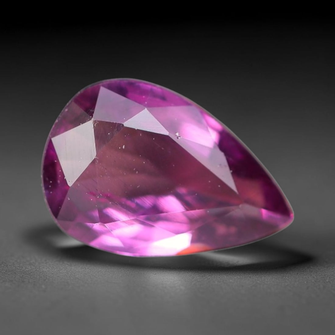 1.09ct Natural Tanzanian Rhodolite Grape Garnet Faceted Loose Gemstone, 91BF (1 of 1)