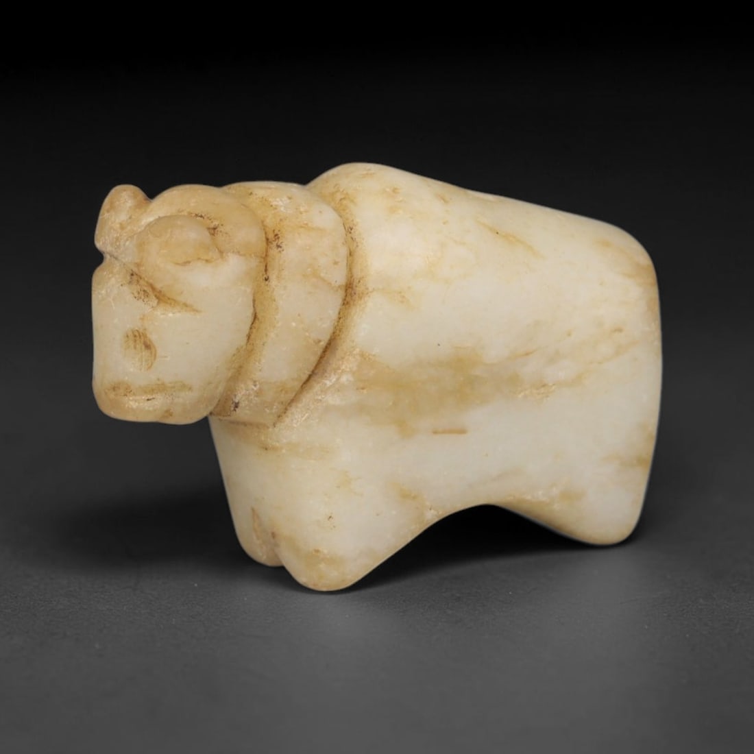 Ancient Mesopotamian White Stone Zoomorphic Amulet, 99ED (1 of 2)