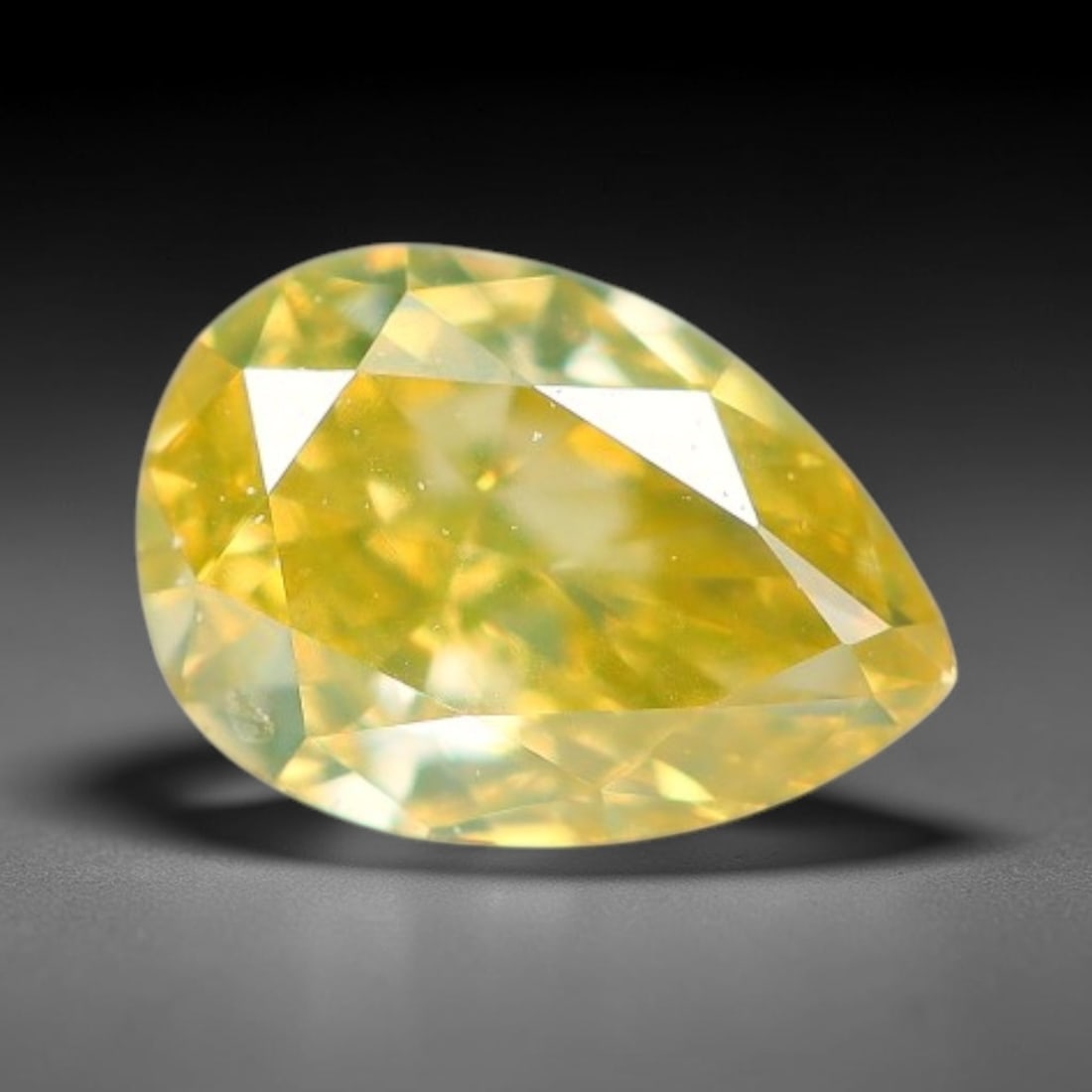 0.23ct Untreated Natural Fancy Diamond Loose Gemstone, 69BH: This fully polished untreated natural fancy diamond features inherent internal mineral markings characteristic of natural diamond formation, measured at calibrated dimensions of 3.2x3.1x1.8mm. Precisi