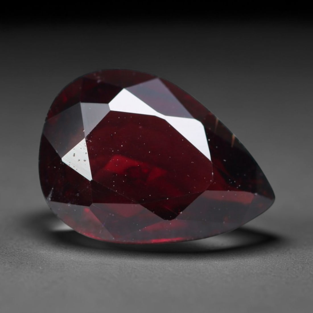 3.09ct Natural Mozambican Deep Crimson Red Faceted Almandine Garnet Loose Gemstone, 68BD: This meticulously faceted garnet features a dense, rich red crystalline body dotted with subtle micro mineral inclusions scattered evenly throughout its transparent interior, precision-cut reflective 