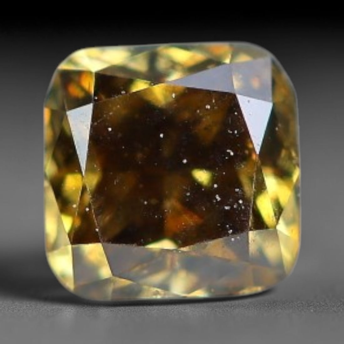 0.18ct Untreated Natural Fancy Diamond Loose Gemstone, 70BH: This fully polished untreated natural fancy diamond features inherent internal mineral markings characteristic of natural diamond formation, measured at calibrated dimensions of 2.9x2.2mm. Precision f
