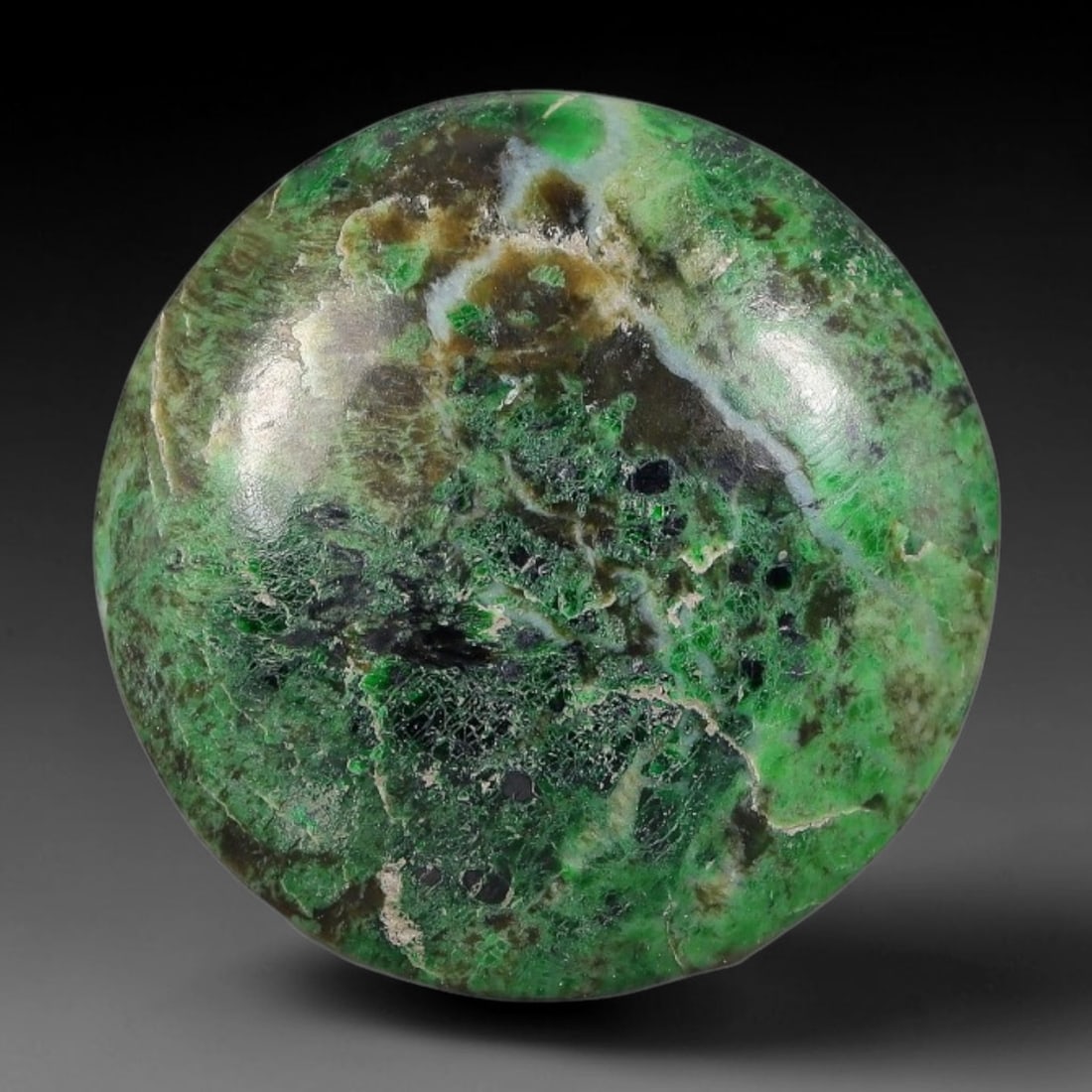 15.91ct Natural Burmese Type A Jadeite Jade Cabochon, 42FB: This single loose natural Burmese Type A jadeite jade cabochon, fully untreated with no dyeing, bleaching or resin impregnation, this genuine Type A jade retains its all-natural crystalline structure 