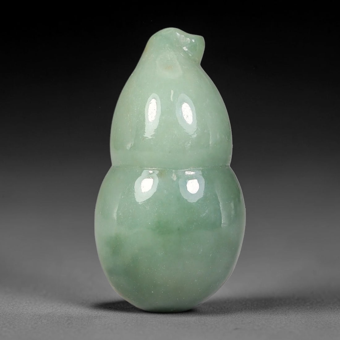 Natural Burmese Type A Jadeite Jade Hand Carved Pendant, 34BS: Artisan hand-carved untreated Burmese Type A jadeite jade pendant measuring 25x13 mm. Carefully sculpted with detailed relief craftsmanship and finished with a smooth glossy polish. Authentic Type A j