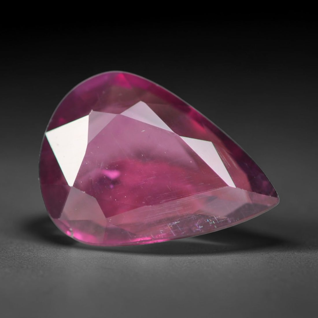 2.13ct Natural Tanzanian Rhodolite Grape Garnet Faceted Loose Gemstone, 96BA (1 of 1)