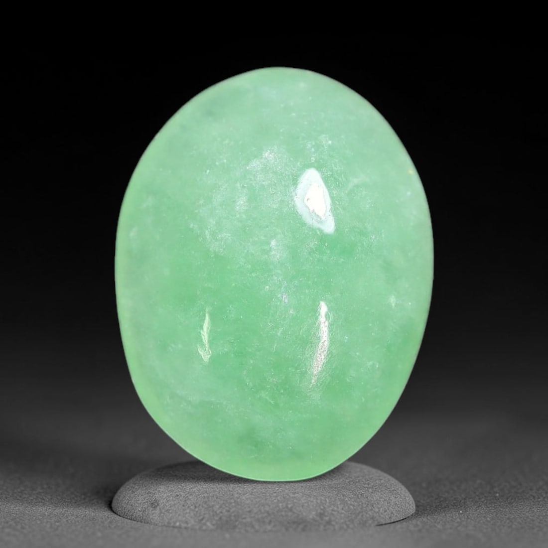 2.92ct Natural Burmese Type A Apple Green Jadeite Jade Cabochon Loose Gemstone, 2BV: This single loose natural Burmese Type A apple green jadeite jade cabochon, completely untreated, free of artificial dye, bleaching, or resin filling, preserving the original natural mineral crystal s