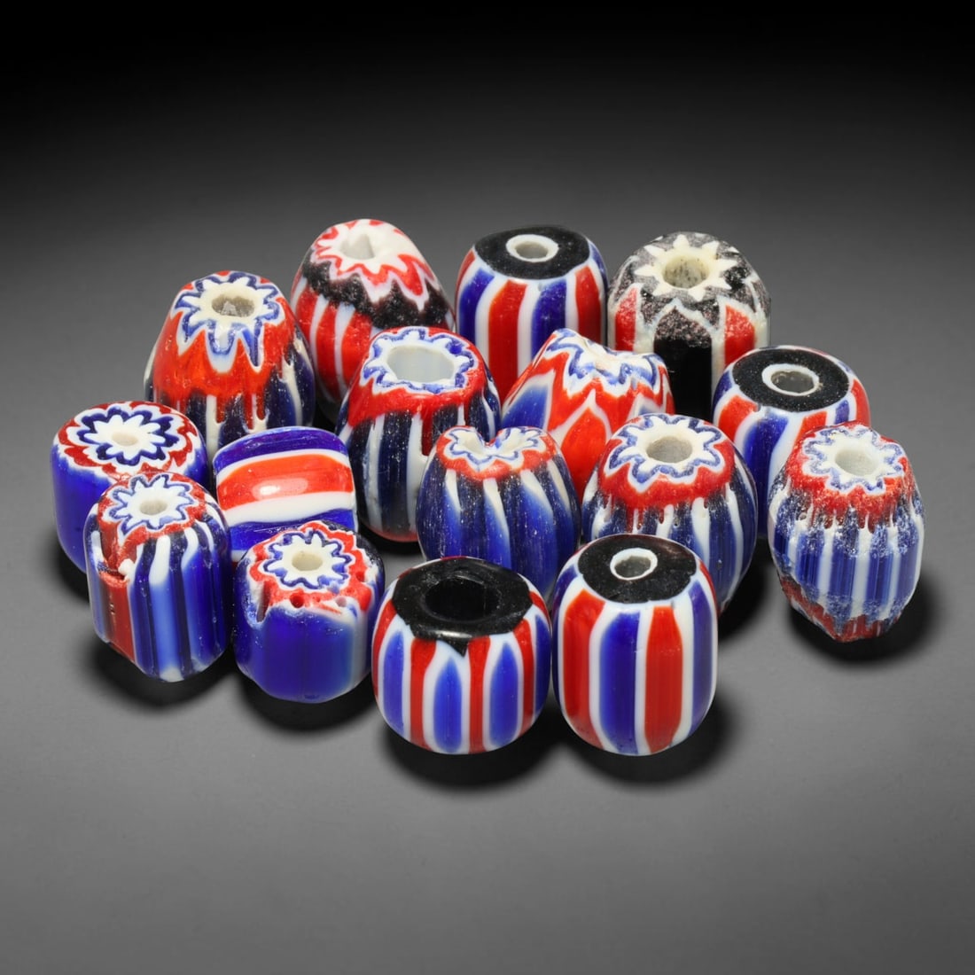 Vintage Chevron Glass Trade Bead Parcel Lot, 66EH: Vintage chevron glass bead collection, well-preserved with characteristic aged glass surface texture. Largest bead measures 13x11mm, suitable for jewellery assembly, collection and antique bead tradin