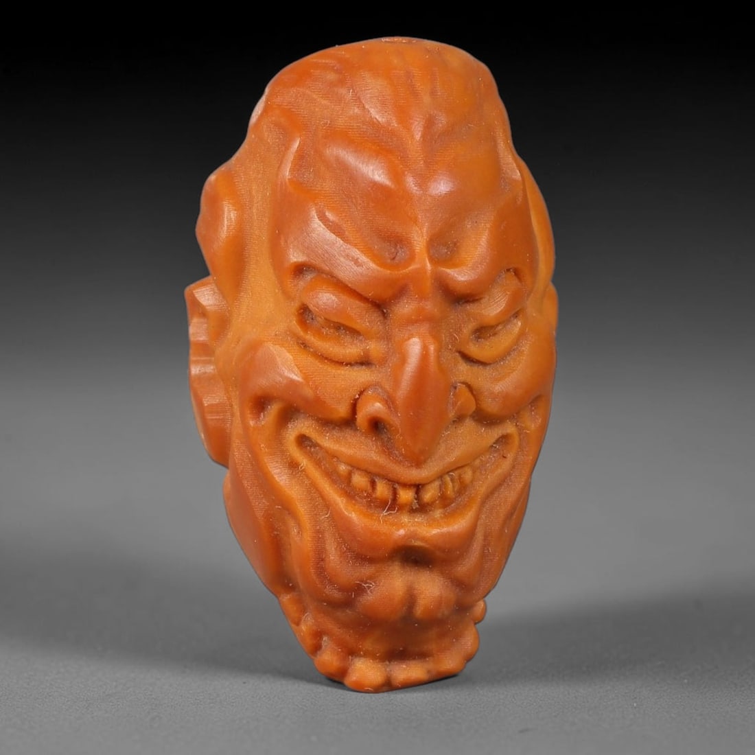 A Chinese Carved Natural Olive Nut Drilled Art Bead, 28BZ: Traditional craft bead carved from solid natural olive nut core, representing a classic miniature Chinese micro-carving folk art piece with a pre-drilled suspension bore integrated for easy threading 