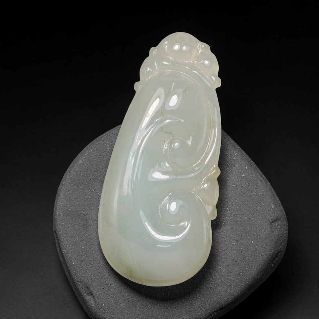 Natural Burmese Type A Jadeite Jade Hand Carved Pendant, 8BQ: Artisan hand-carved untreated Burmese Type A jadeite jade pendant measuring 33x15 mm. Carefully sculpted with detailed relief craftsmanship and finished with a smooth glossy polish. Authentic Type A j