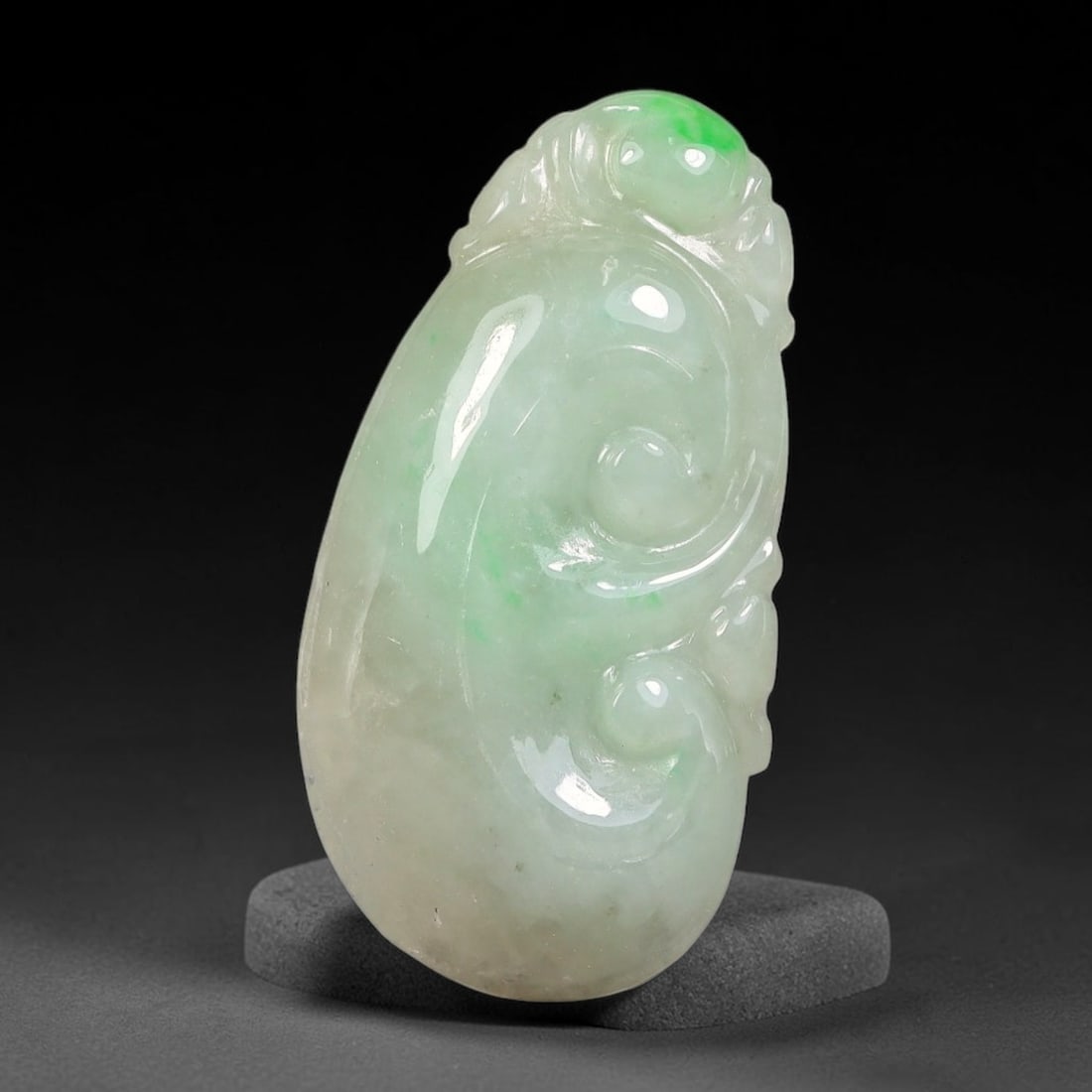 Natural Burmese Type A Jadeite Jade Hand Carved Pendant, 29BS: Artisan hand-carved untreated Burmese Type A jadeite jade pendant measuring 27x14 mm. Carefully sculpted with detailed relief craftsmanship and finished with a smooth glossy polish. Authentic Type A j