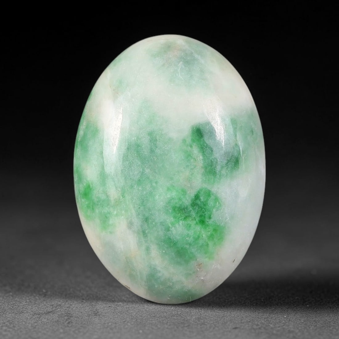 23.41ct Natural Burmese Type A Jadeite Jade Cabochon, 48FP: This single loose natural Burmese Type A jadeite jade cabochon, fully untreated with no dyeing, bleaching or resin impregnation, this genuine Type A jade retains its all-natural crystalline structure 
