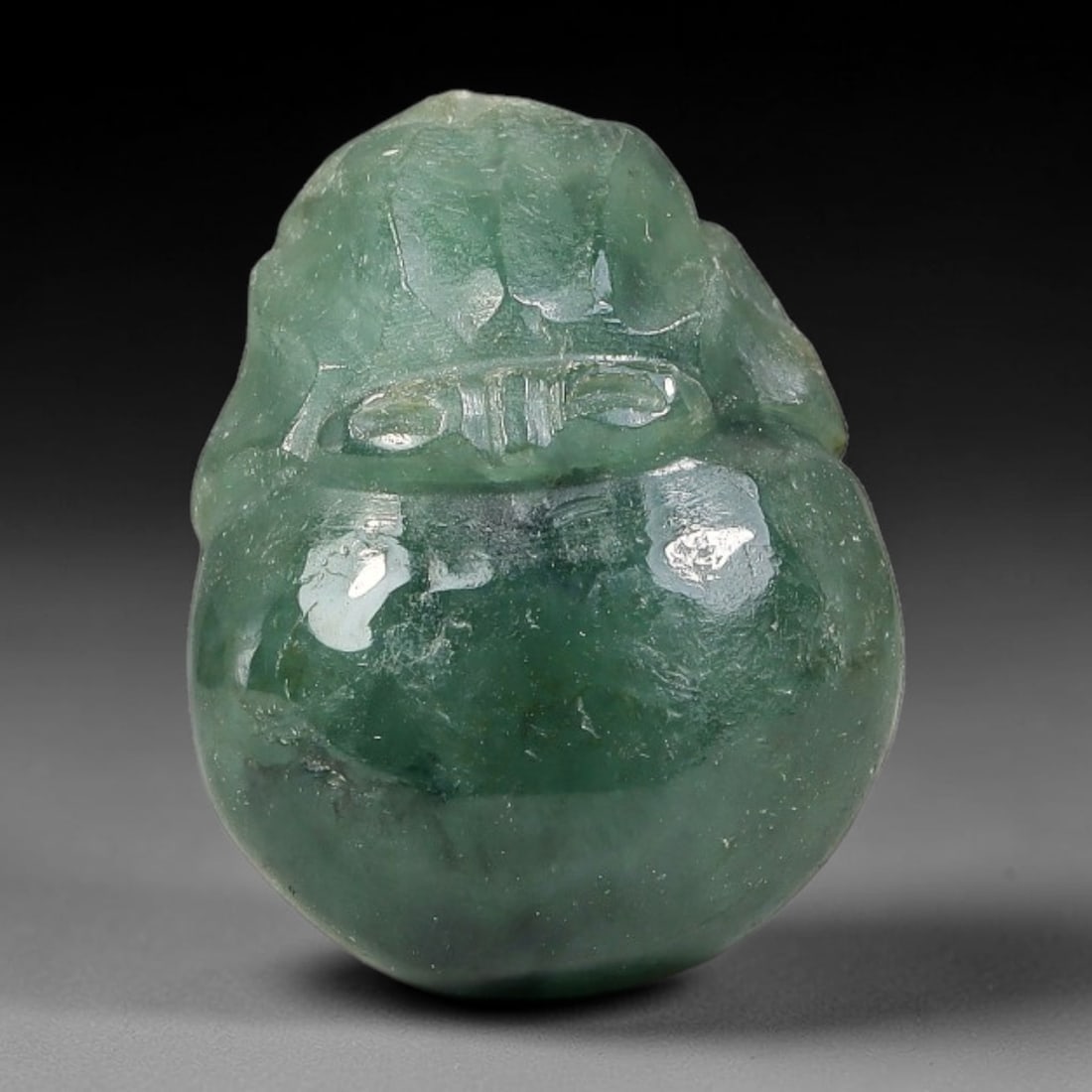 Natural Burmese Type A Jadeite Jade Hand Carved Pendant, 21BS: Artisan hand-carved untreated Burmese Type A jadeite jade pendant measuring 22x17 mm. Carefully sculpted with detailed relief craftsmanship and finished with a smooth glossy polish. Authentic Type A j