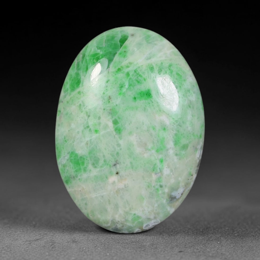 18.20ct Natural Burmese Type A Jadeite Jade Cabochon, 36AL: This single loose natural Burmese Type A jadeite jade cabochon, fully untreated with no dyeing, bleaching or resin impregnation, this genuine Type A jade retains its all-natural crystalline structure 