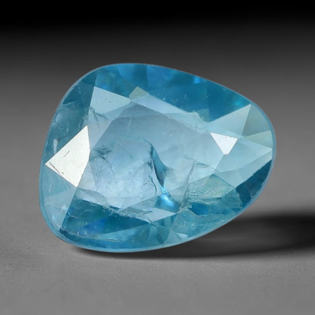 4.00ct Natural Cambodian Blue Zircon Rose Cut Loose Gemstone, 84BV: This fascinating rose cut gemstone is natural blue zircon sourced from Cambodia. The vintage-inspired rose cut facets create soft, diffused light return that beautifully showcases its vivid saturated 
