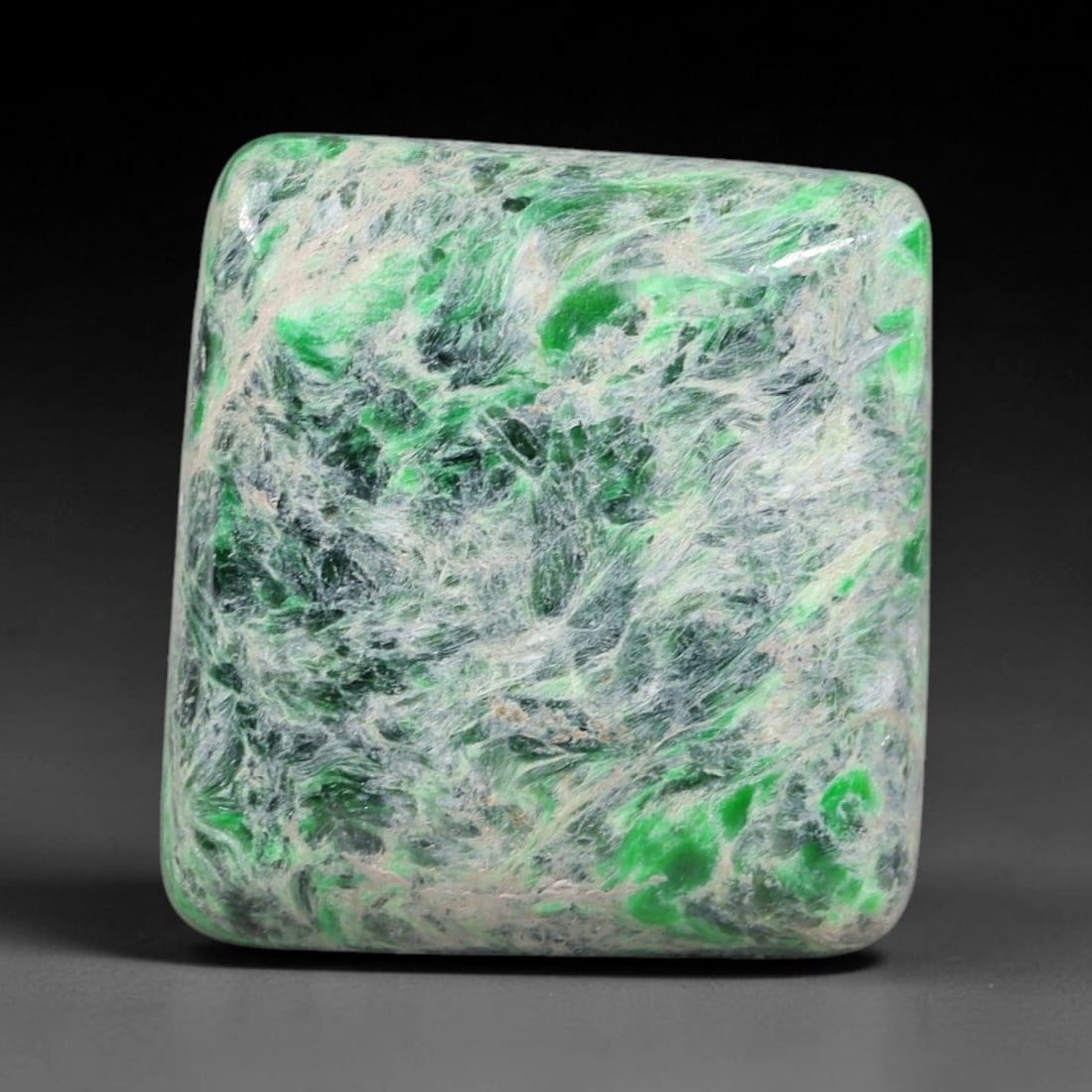 18ct Natural Burmese Type A Jadeite Jade Cabochon, 58FJ: This single loose natural Burmese Type A jadeite jade cabochon, fully untreated with no dyeing, bleaching or resin impregnation, this genuine Type A jade retains its all-natural crystalline structure 