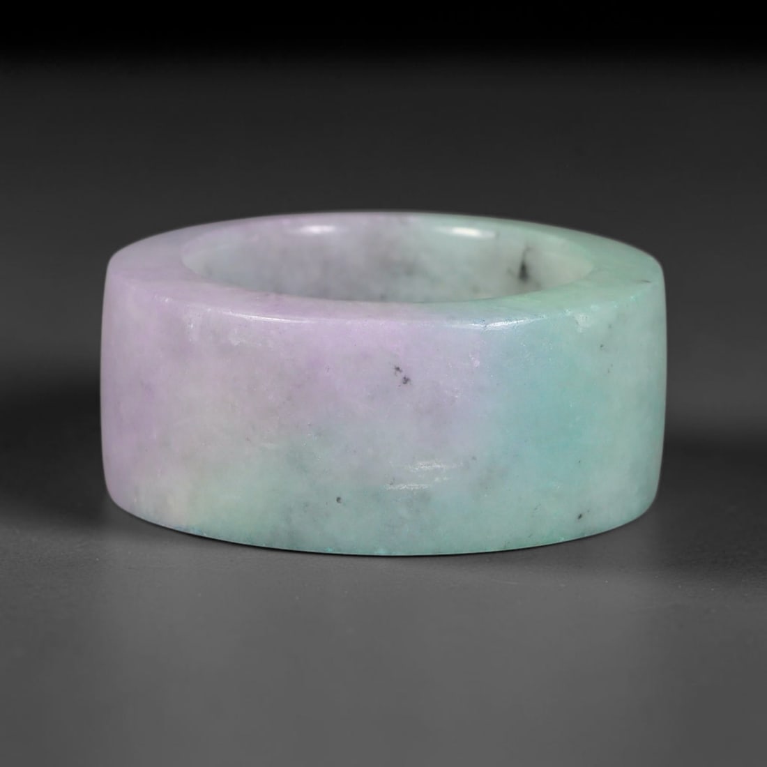 Natural Burmese Type A Jadeite Jade Lavender & Green Wide Band Ring, 86BG: Solid untreated Burmese Type A jadeite jade wide cylindrical band ring, US ring size 11.5 with a broad 20mm band width. The jadeite displays a soft gradient blend of delicate lavender lilac transition