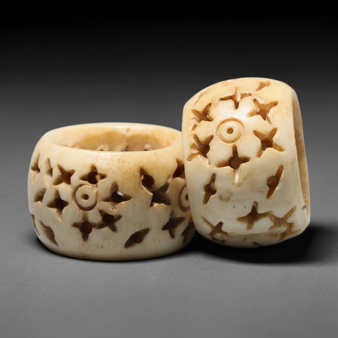 Antique Sino-Siberian Steppe Nomadic Craft Stag Antler Carved Bead Pair (Post 1850s), 35FV (1 of 1)