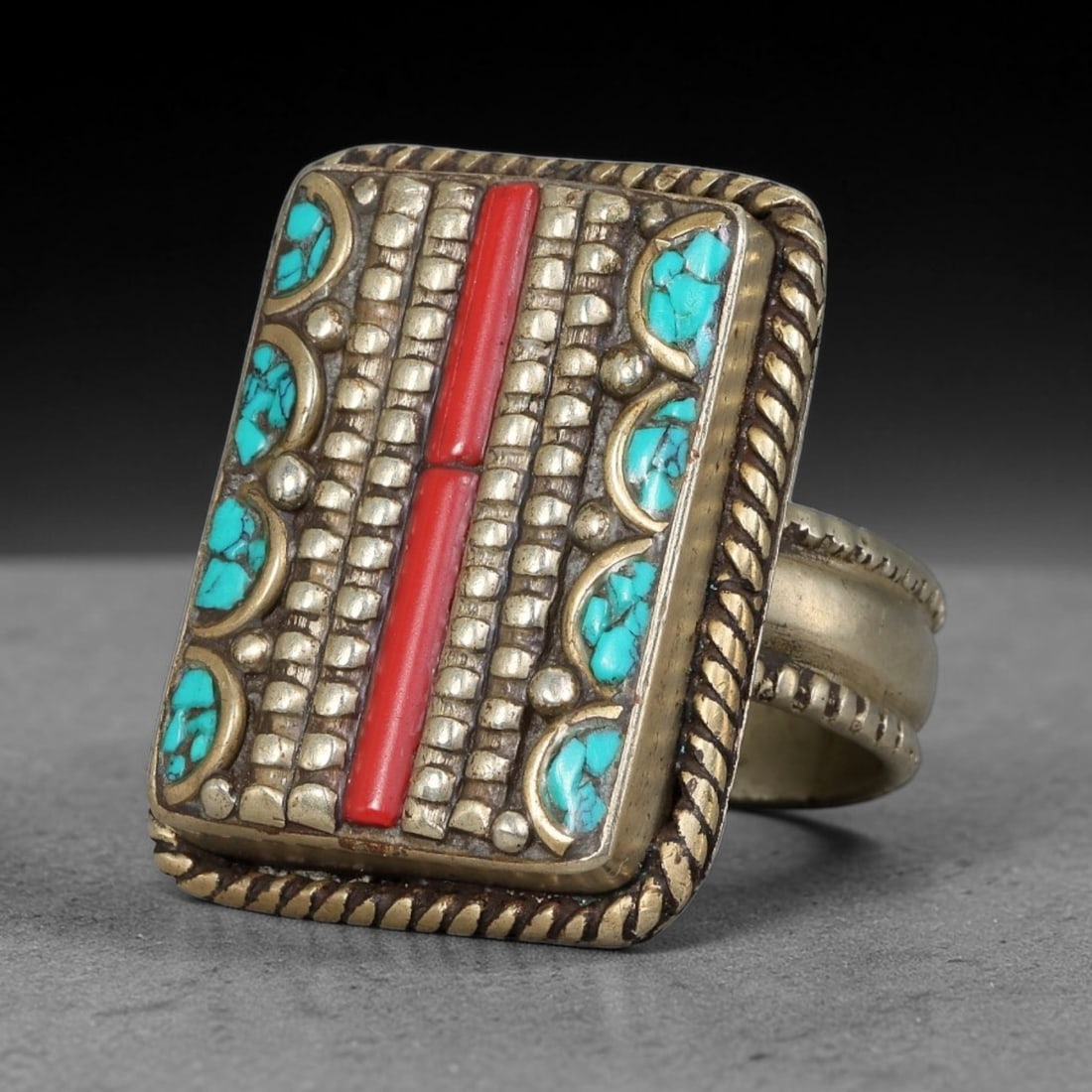 Vintage Tibetan Tribal Silver Plated Gemstone Inlay Ring, US Size 9, 92BY: Vintage Tibetan constructed ring with silver plated metal framework. The face features carefully set natural mineral inlays surrounded by detailed traditional metal ornamentation and textured border d