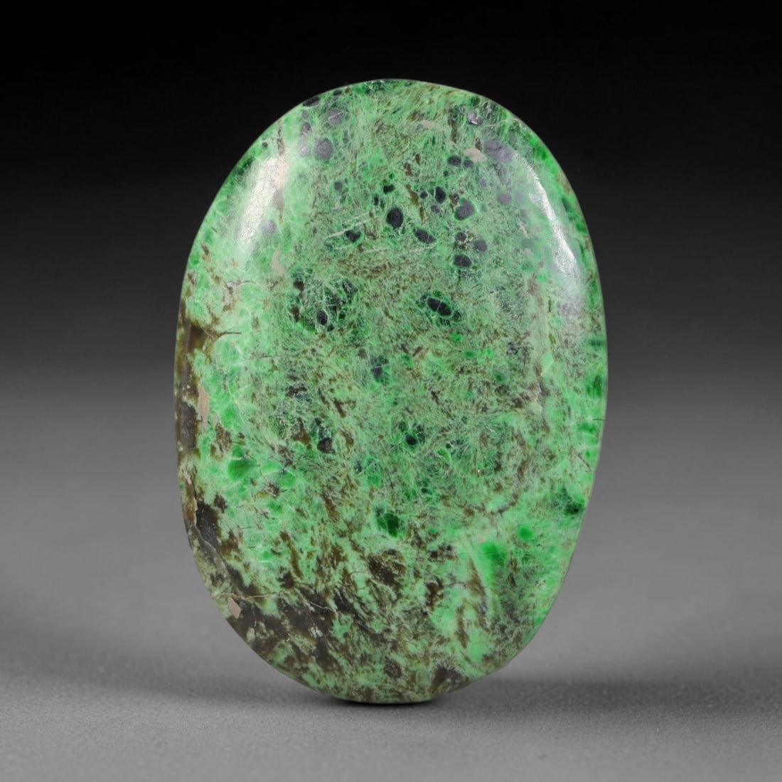 21.76ct Natural Burmese Type A Jadeite Jade Cabochon, 26AL: This single loose natural Burmese Type A jadeite jade cabochon, fully untreated with no dyeing, bleaching or resin impregnation, this genuine Type A jade retains its all-natural crystalline structure 
