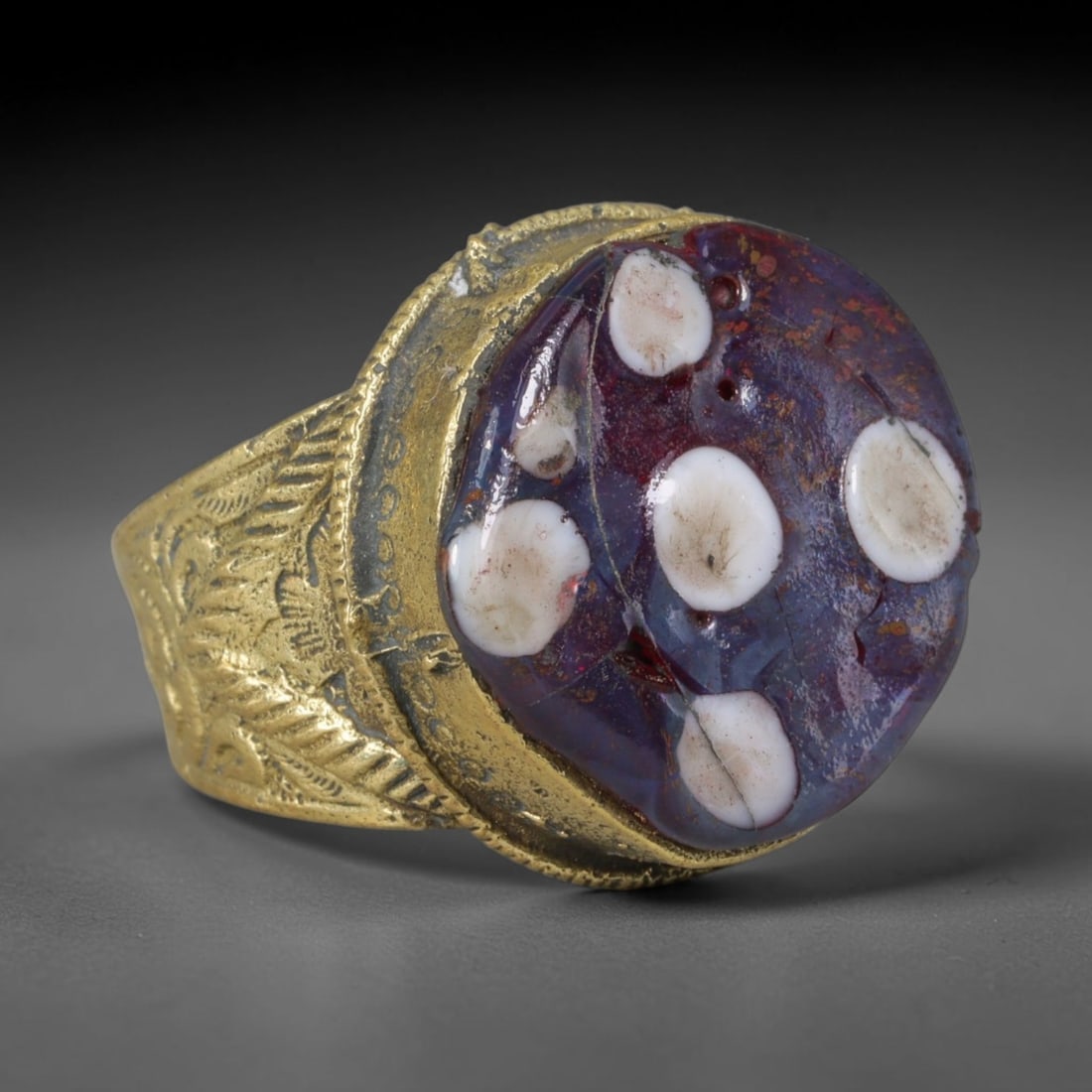 Antique Islamic Millefiori Evil Eye Glass Cabochon Set Vintage Signet Ring (1700-1900 CE), 44AM: The primary collectible value resides within the inset antique millefiori evil-eye glass cabochon, authentic genuine antique glass (distinguished from earlier ancient glass and modern vintage glass) c