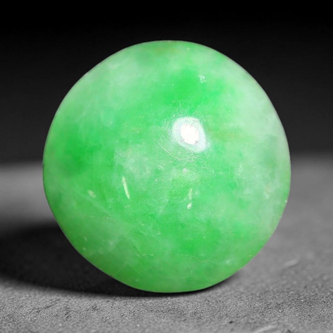 3.20ct Natural Burmese Type A Apple Green Jadeite Jade Cabochon Loose Gemstone, 82BT: This single loose natural Burmese Type A jadeite jade cabochon with exact dimensions of 9.6x8.2mm. It is completely untreated, free of artificial dye, bleaching, or resin filling, preserving the origi
