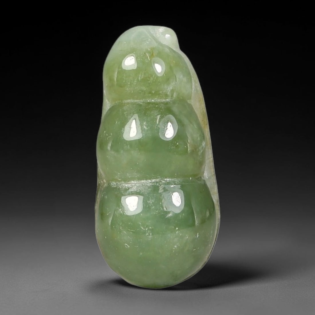Natural Burmese Type A Jadeite Jade Hand Carved Pendant, 99BS: Artisan hand-carved untreated Burmese Type A jadeite jade pendant measuring 20x9 mm. Carefully sculpted with detailed relief craftsmanship and finished with a smooth glossy polish. Authentic Type A ja