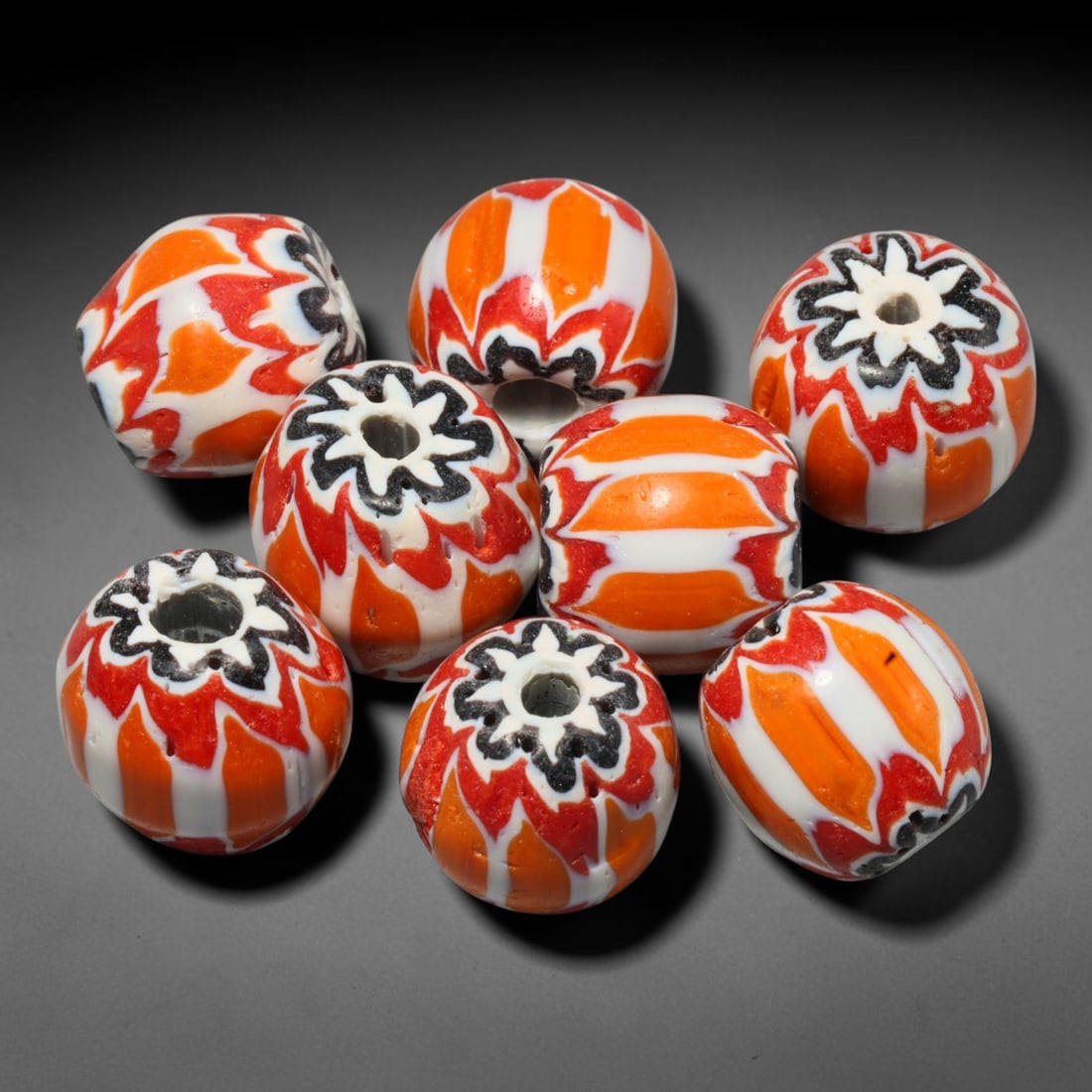 Vintage Chevron Glass Trade Bead Parcel Lot, 97EF: Vintage chevron glass bead collection, well-preserved with characteristic aged glass surface texture. Largest bead measures 14x13mm, suitable for jewellery assembly, collection and antique bead tradin