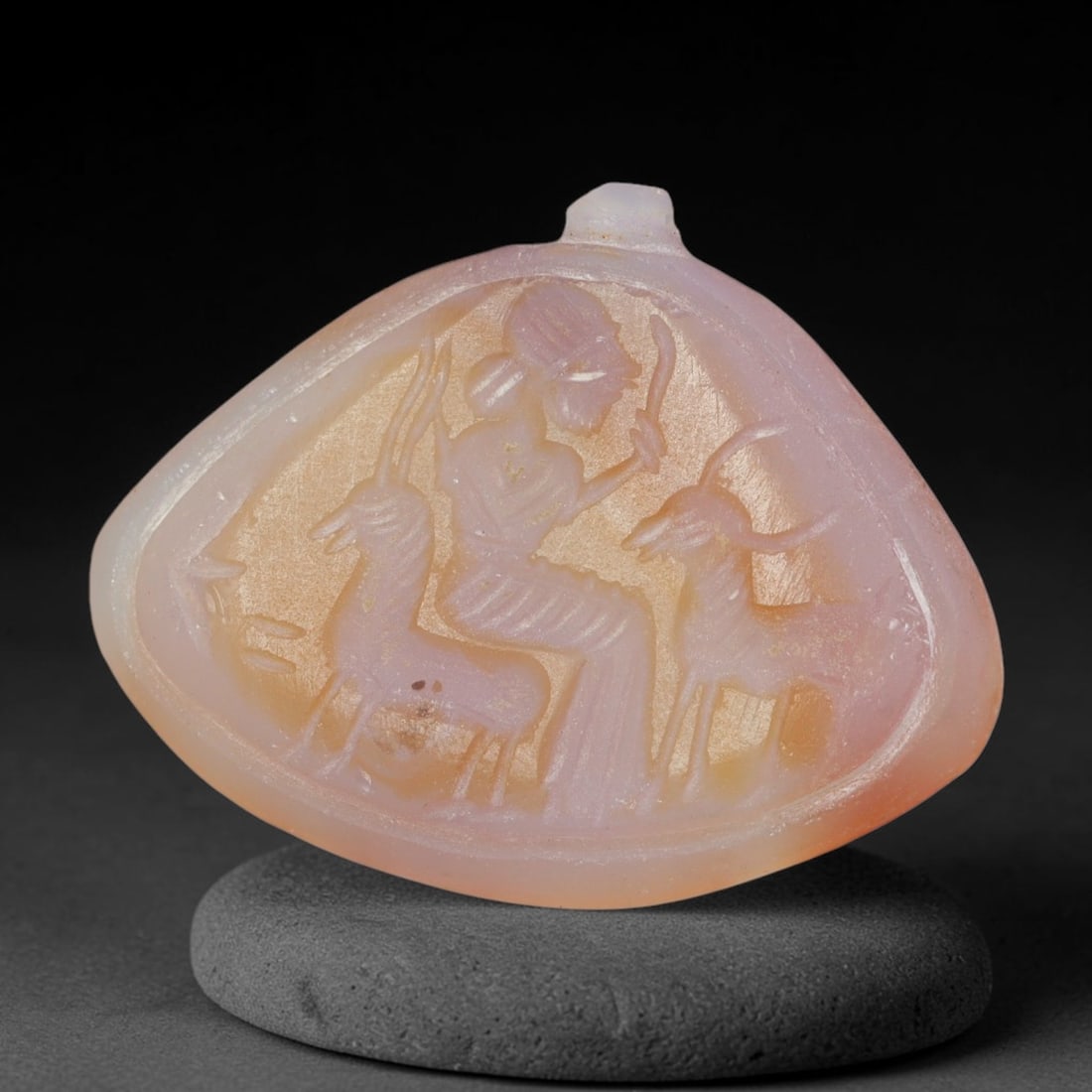 Vintage Natural Carnelian Agate Revival Indo-Persian Glyptic Figural Talisman Amulet Plaque, 74FK: This vintage talisman pendant plaque is skillfully carved from natural banded carnelian agate, crafted in a style referencing ancient Indo-Persian glyptic art traditions. The face bears detailed relie