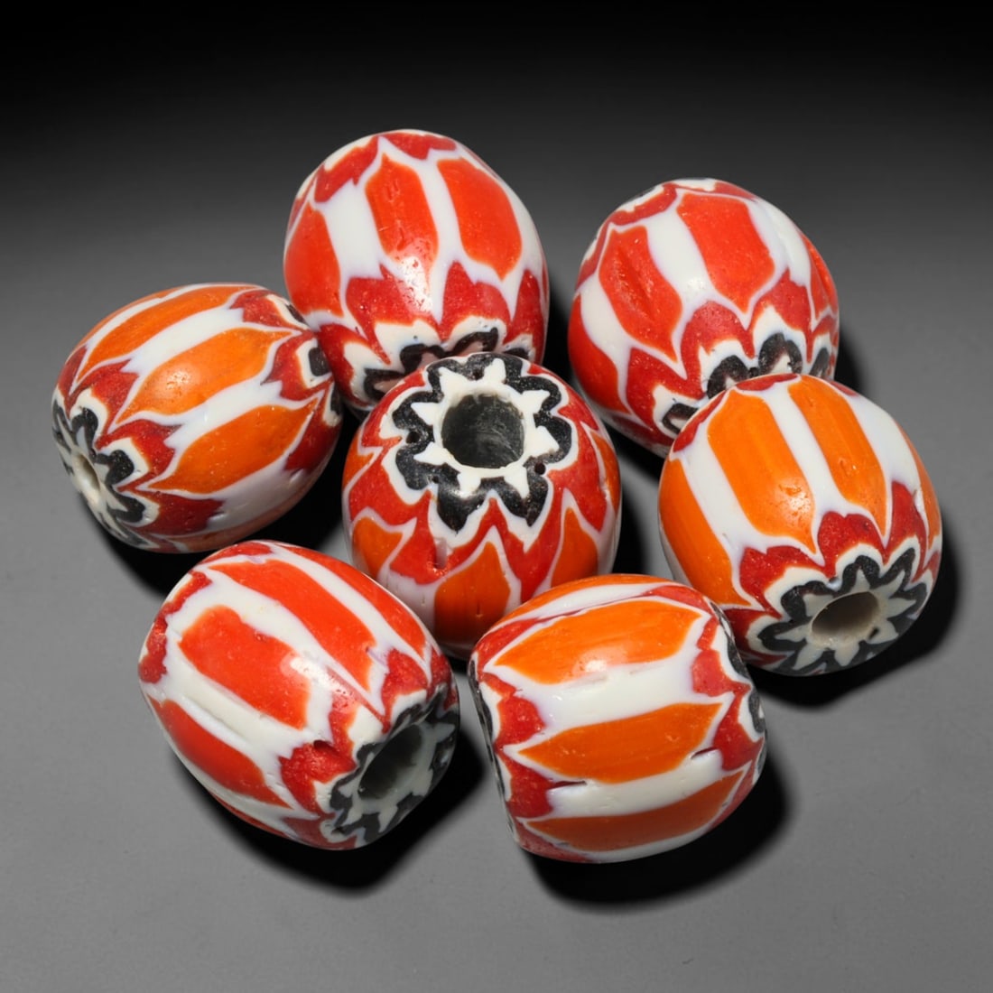 Vintage Chevron Glass Trade Bead Parcel Lot, 99EF: Vintage chevron glass bead collection, well-preserved with characteristic aged glass surface texture. Largest bead measures 13x12mm, suitable for jewellery assembly, collection and antique bead tradin