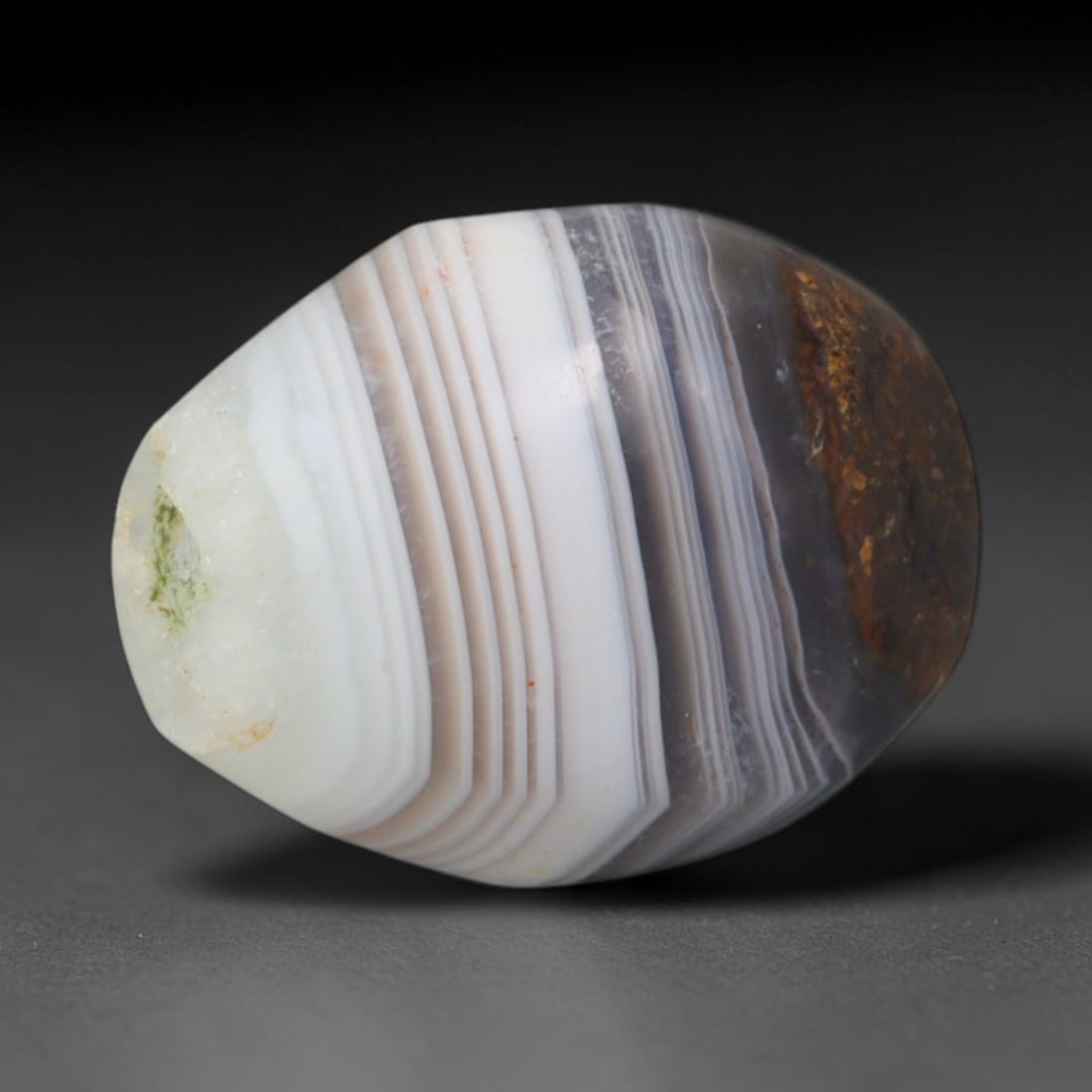 Ancient Qing Dynasty Fine Multi-Tone Parallel Banded Agate Barrel Bead (1636-1912 CE), 1AE: This finely layered banded agate barrel bead originates from China's Qing Dynasty, a pinnacle of Chinese imperial lapidary craftsmanship that valued naturally patterned agate for scholar's accessories