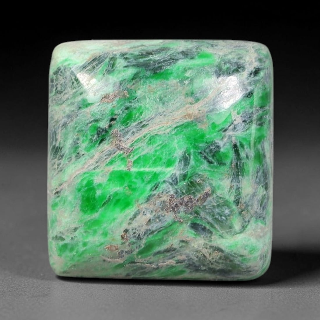 14ct Natural Burmese Type A Jadeite Jade Cabochon, 68FJ: This single loose natural Burmese Type A jadeite jade cabochon, fully untreated with no dyeing, bleaching or resin impregnation, this genuine Type A jade retains its all-natural crystalline structure 